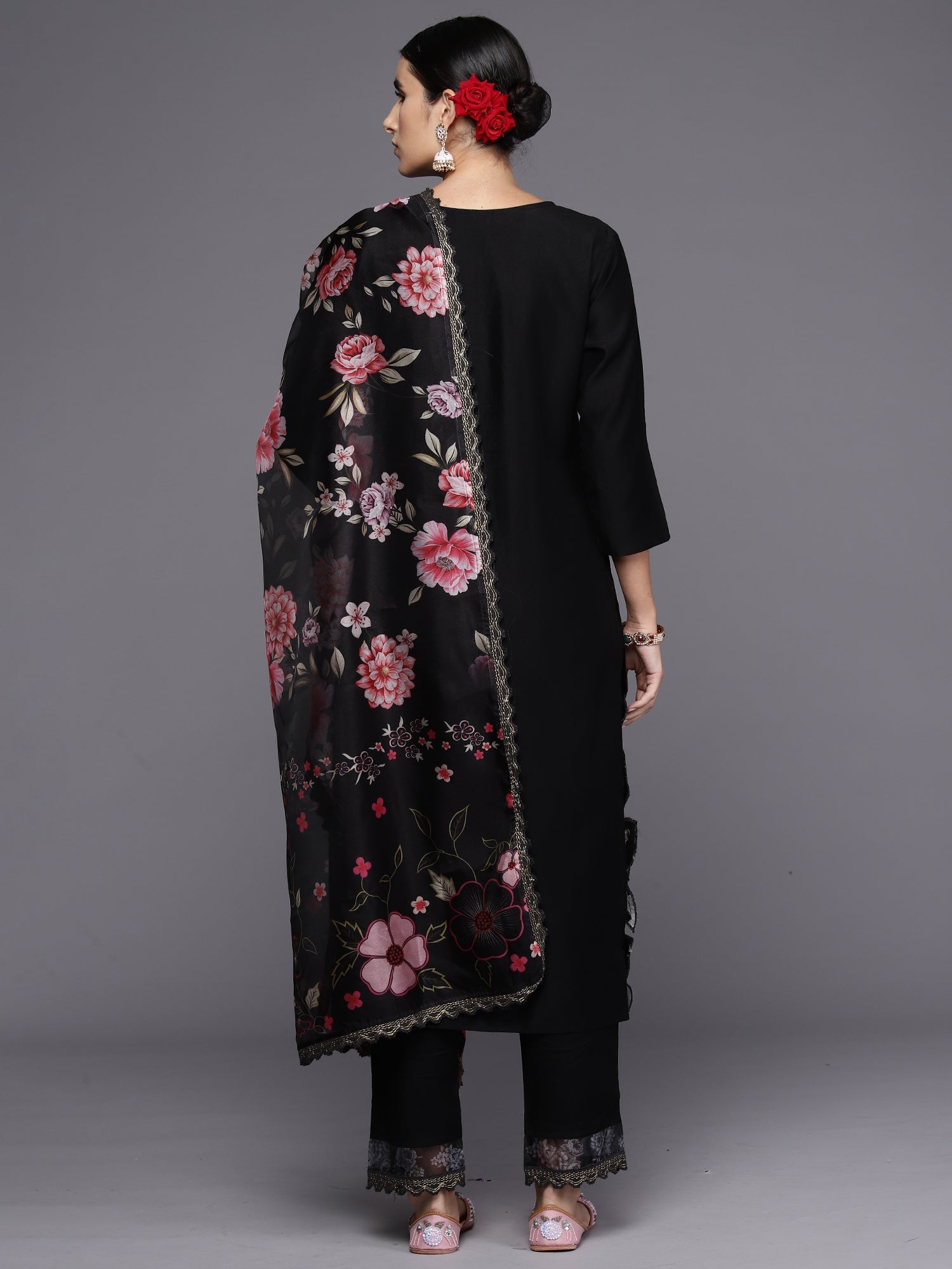 Women's Black Silk Blend Kurta Set - Taantav