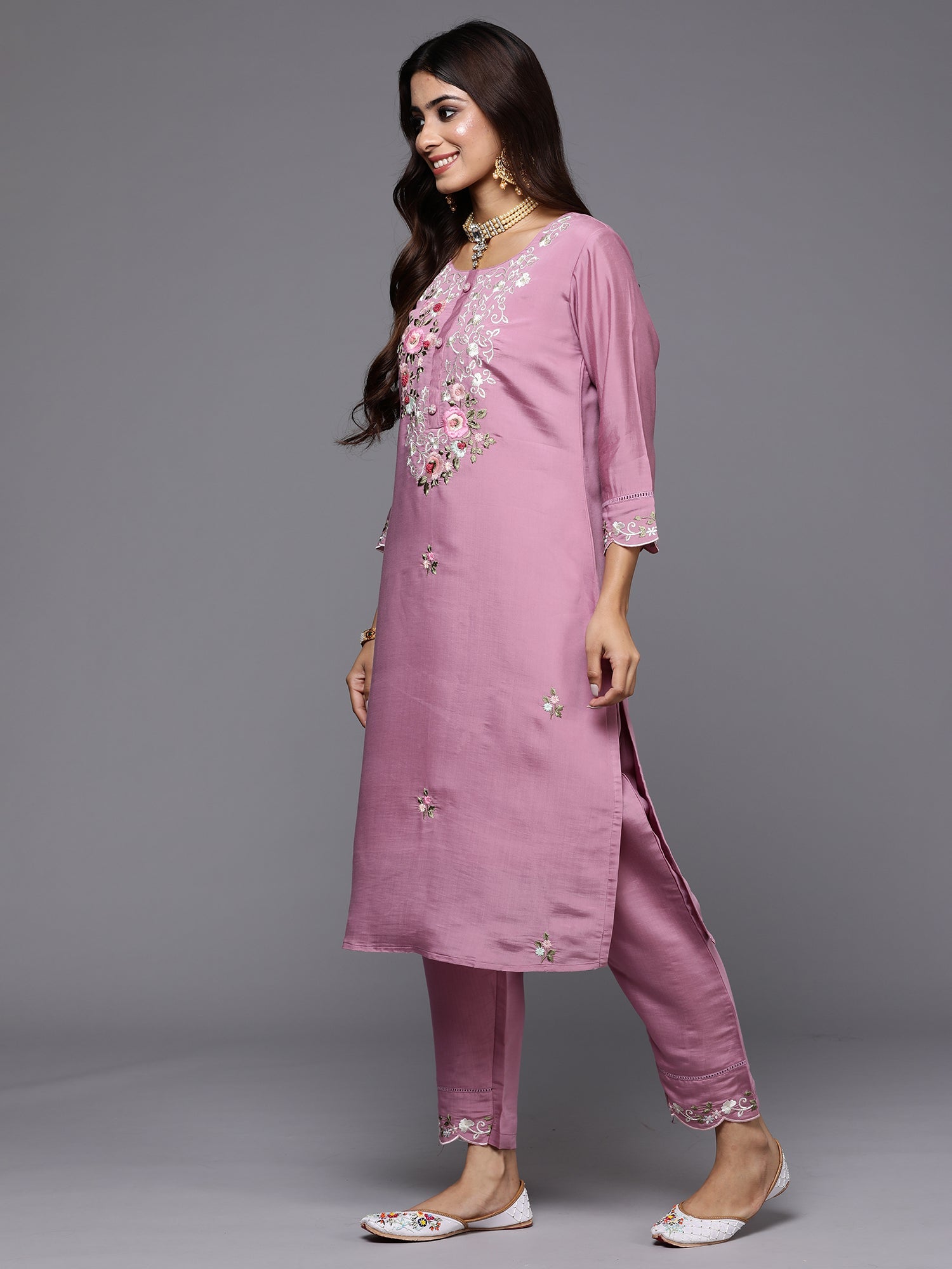 Women's Lavender Silk Blend Kurta Set - Taantav