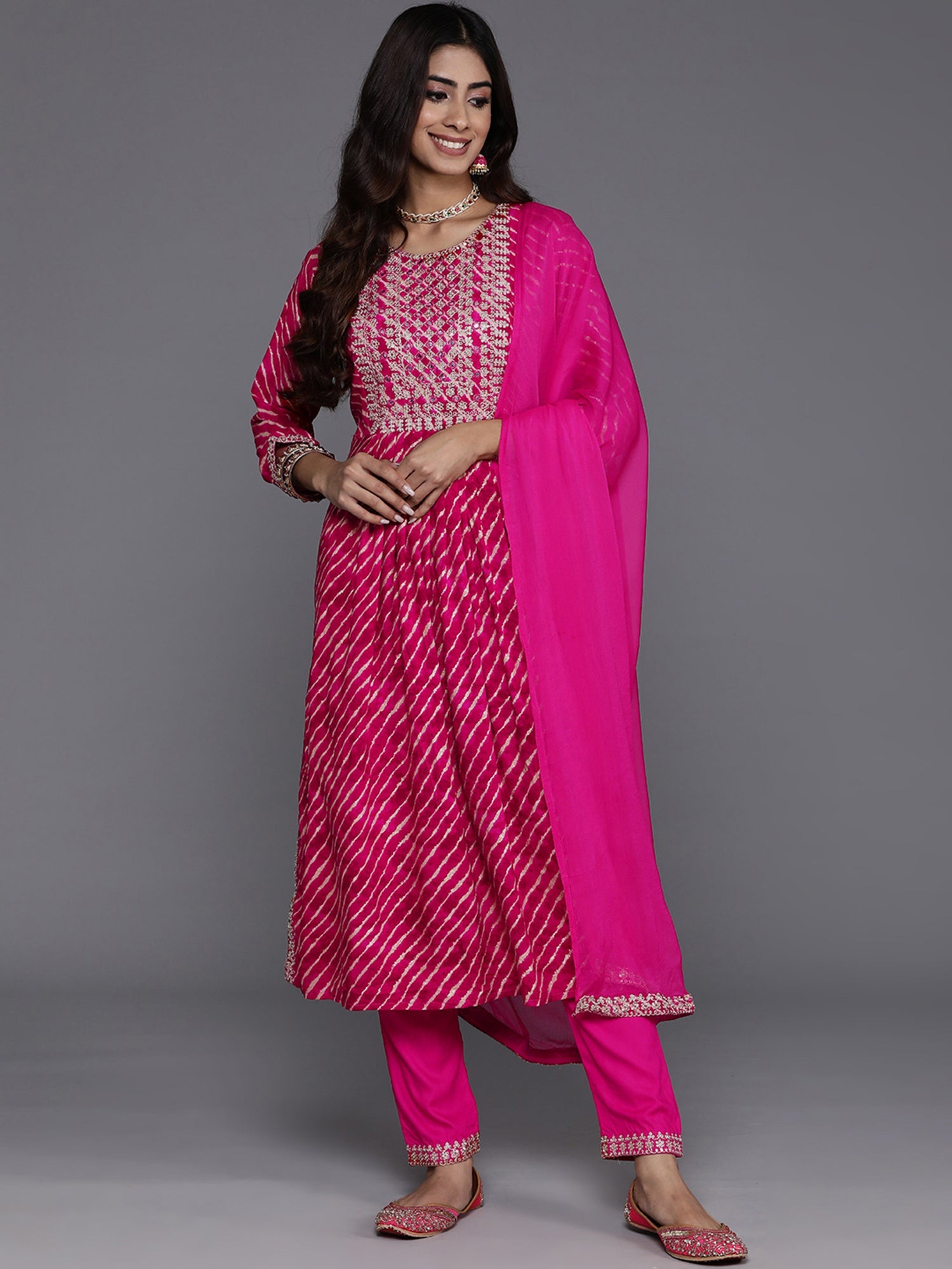 Women's Pink Viscose Rayon Kurta Set - Taantav