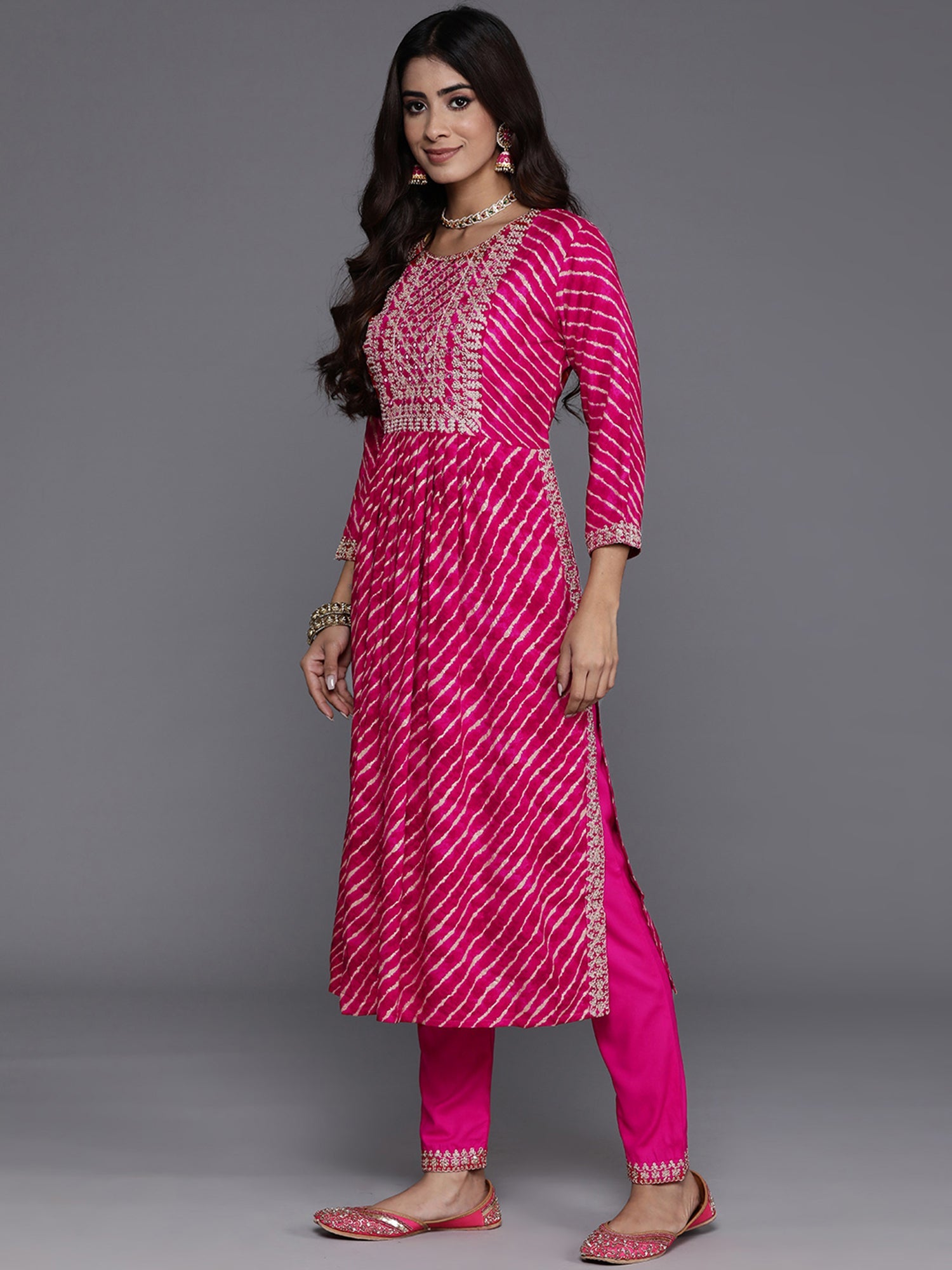 Women's Pink Viscose Rayon Kurta Set - Taantav