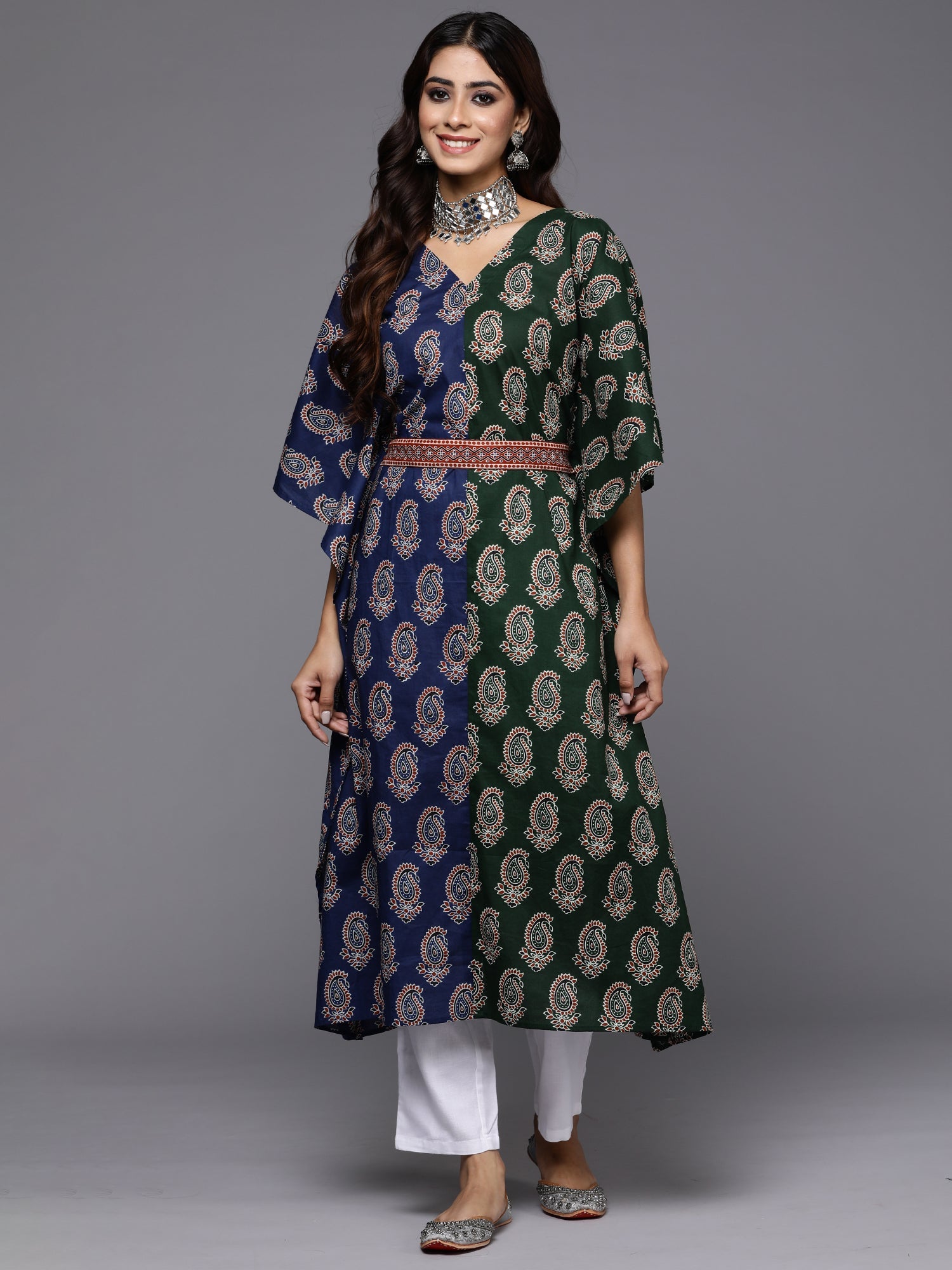 Women's Blue Cotton Kurta - Taantav