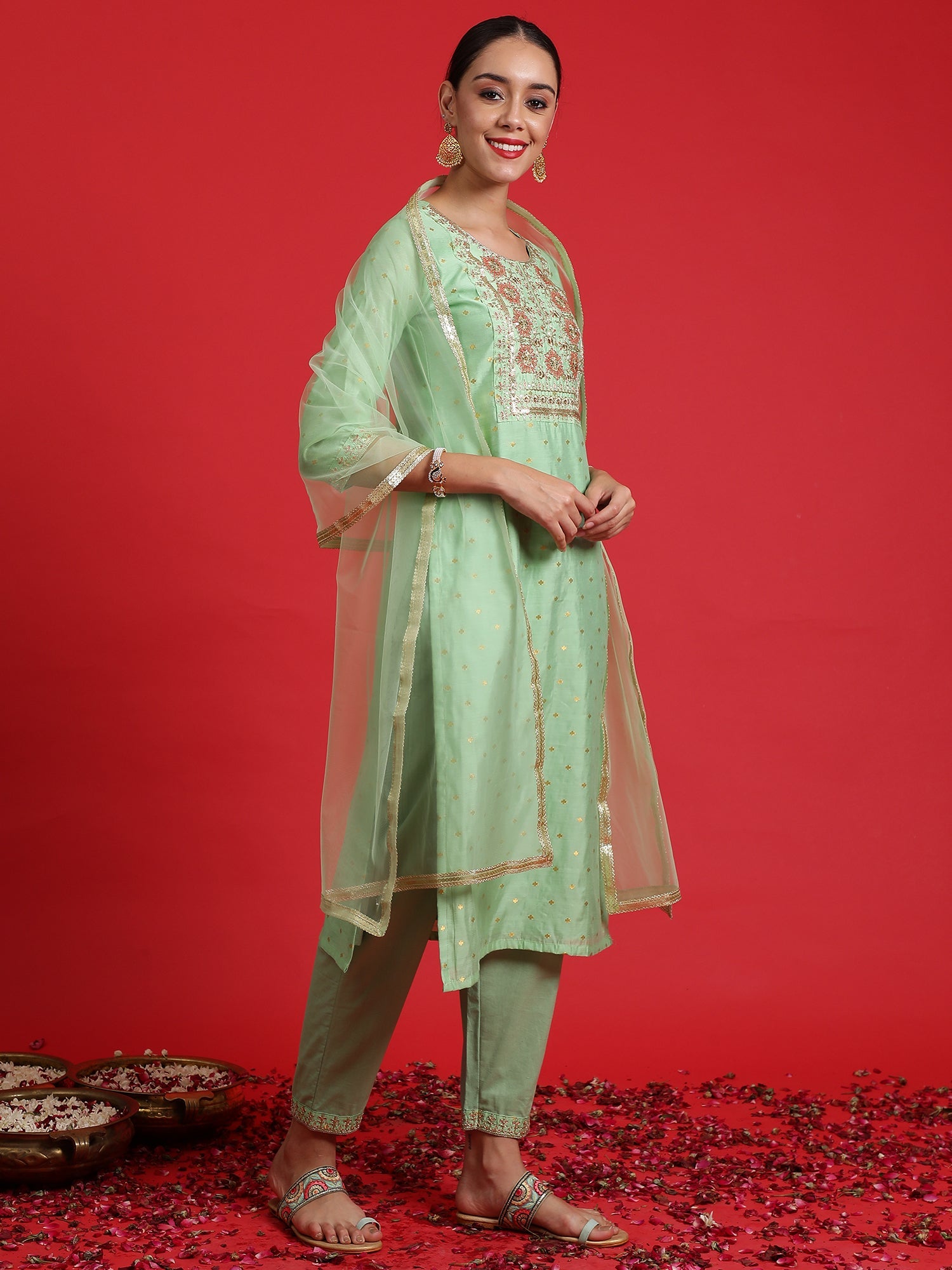 Women's Green Chanderi Silk Kurta Set - Taantav