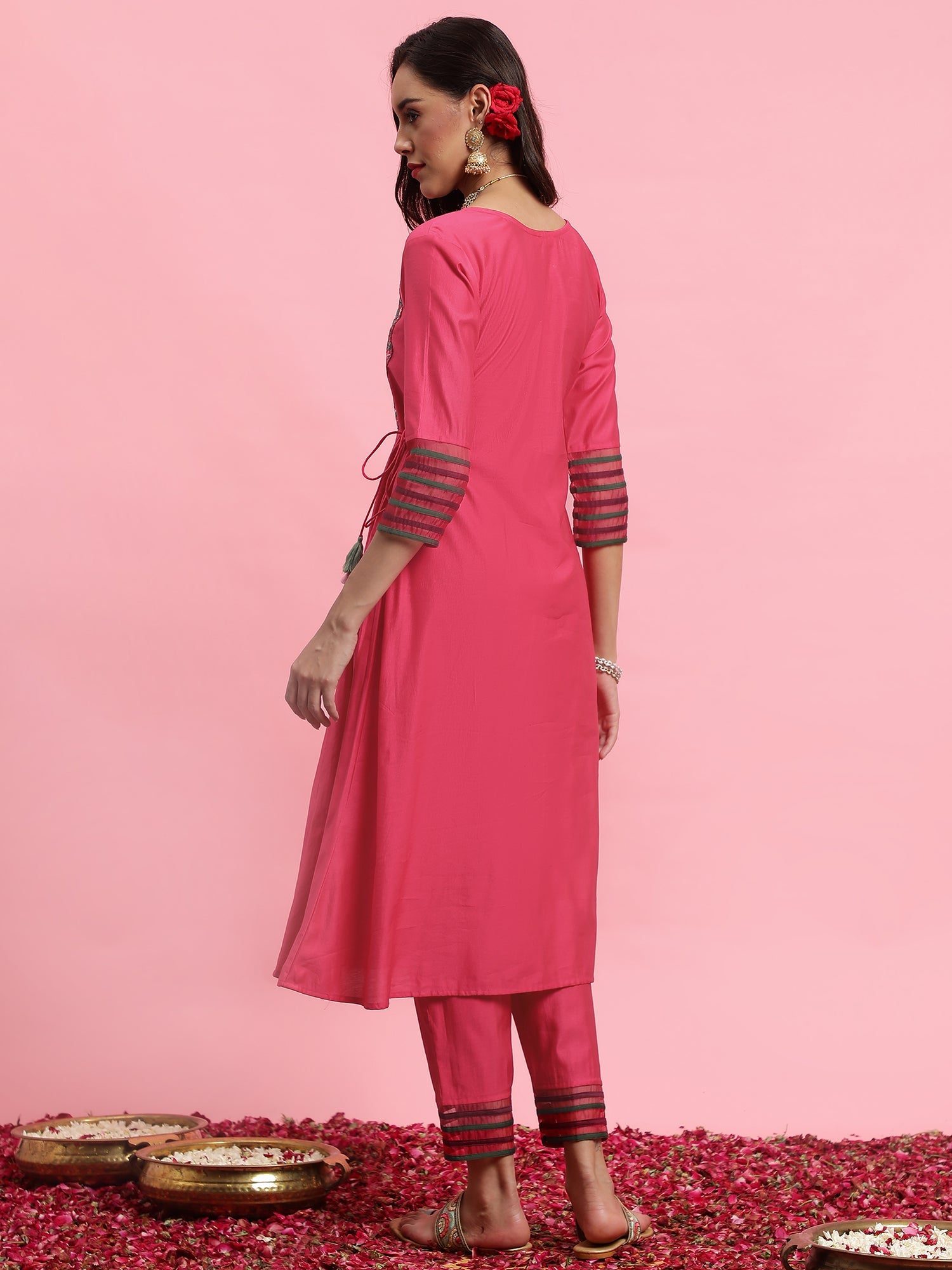 Women's Pink Liva Kurta Set - Taantav