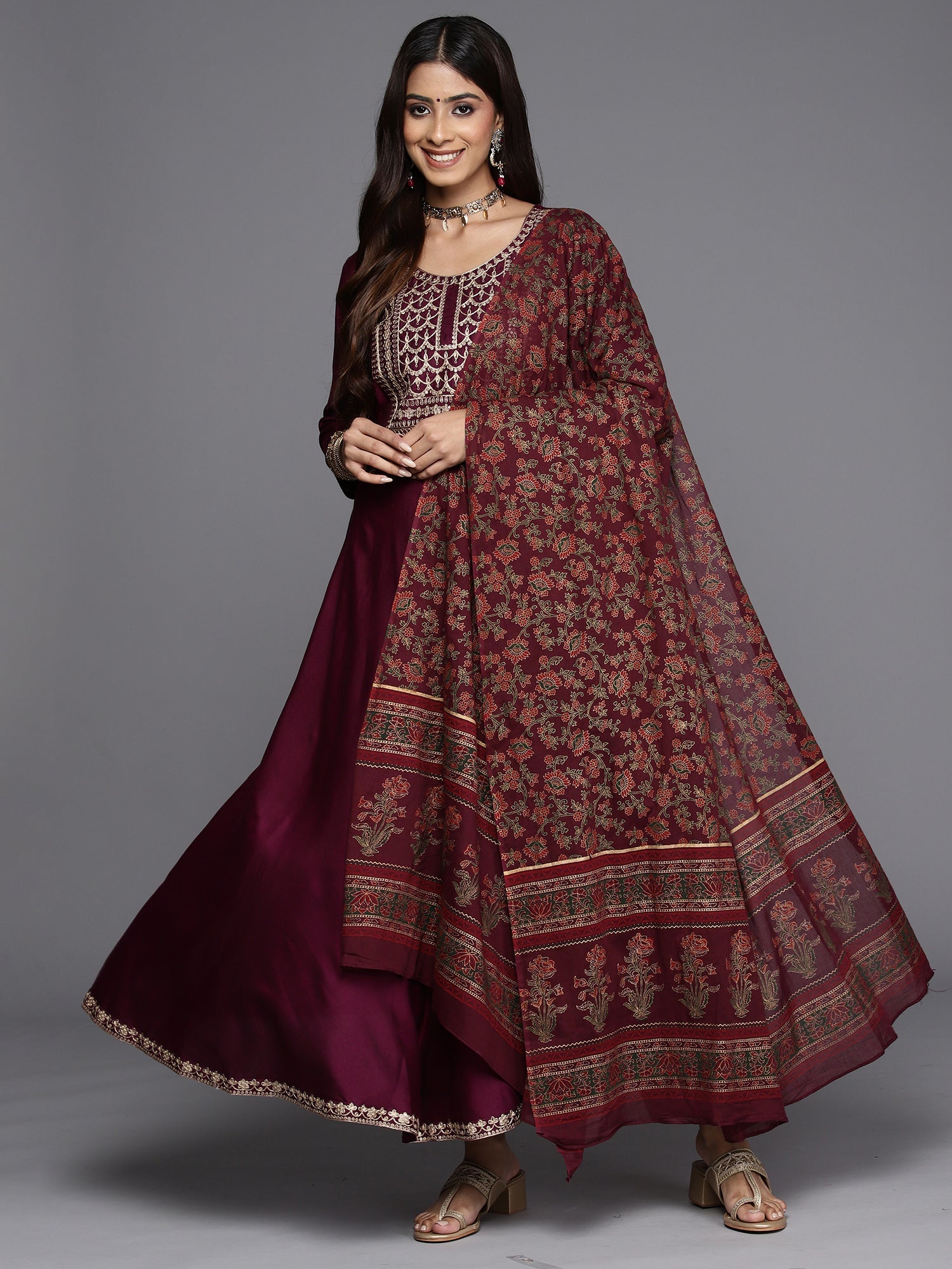 Women's Burgundy Liva Kurta Set - Taantav