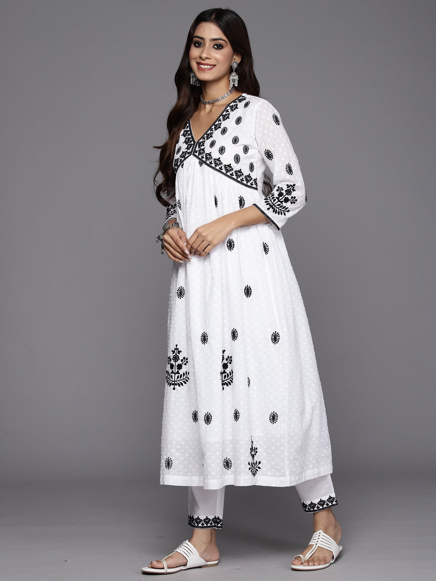 Women's White Pure Cotton Kurta Set - Taantav