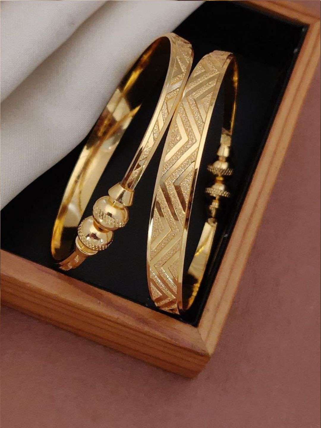 Color_Gold
