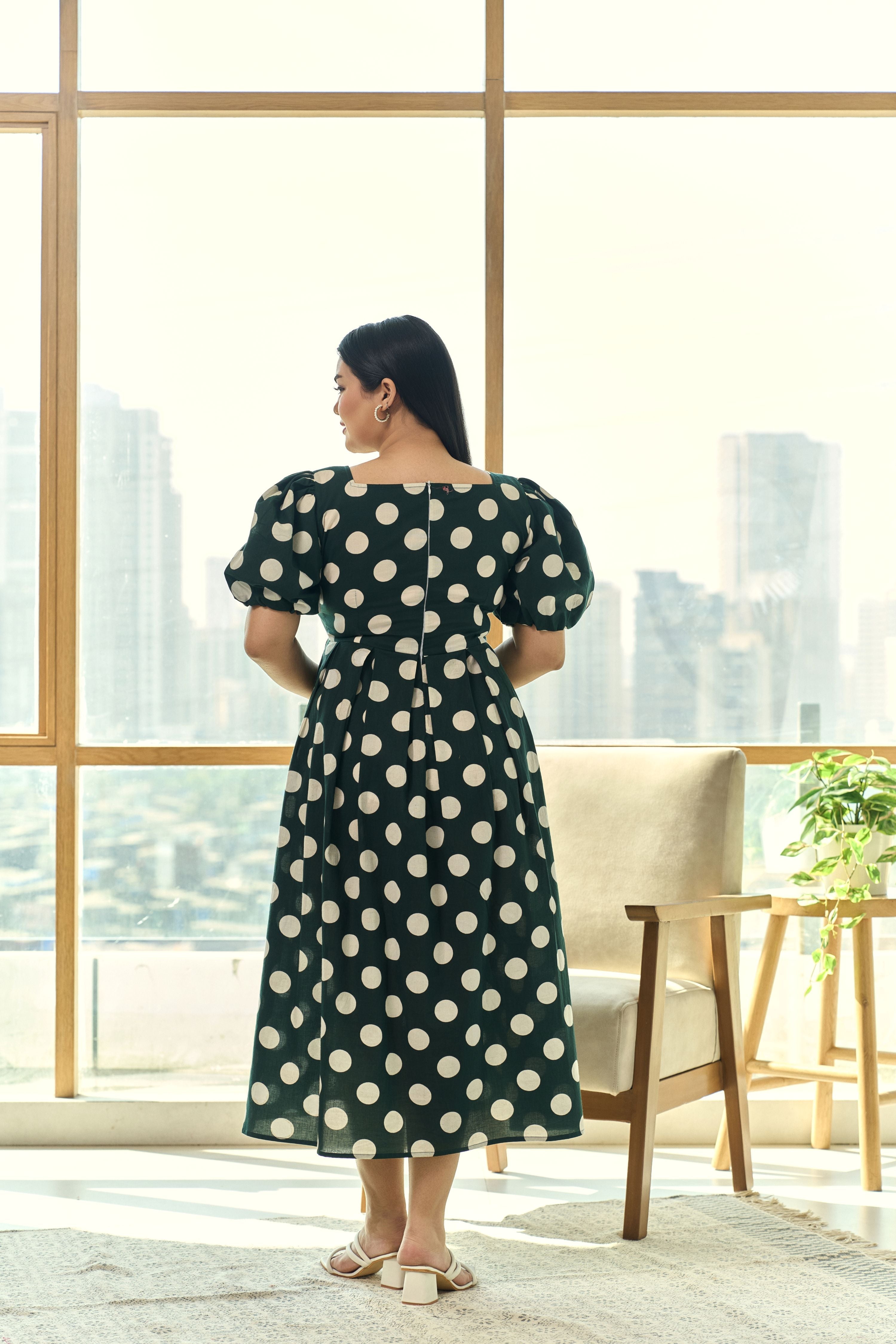 Women's Timeless Polka Dot Green Cotton Maxi Dress With Puff Sleeves - Nangalia Ruchira