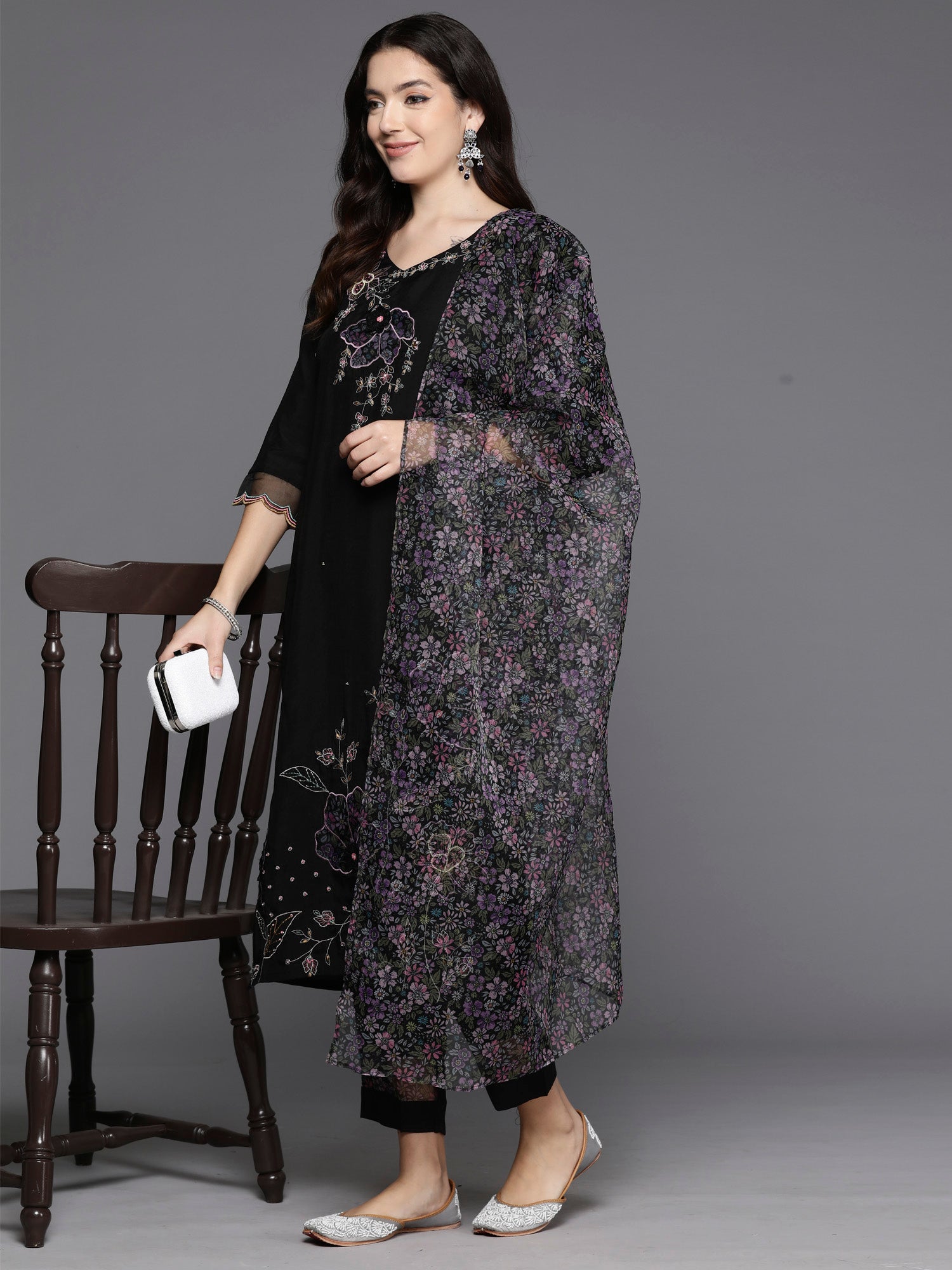 Women's Black Silk Blend Kurta Set - Taantav