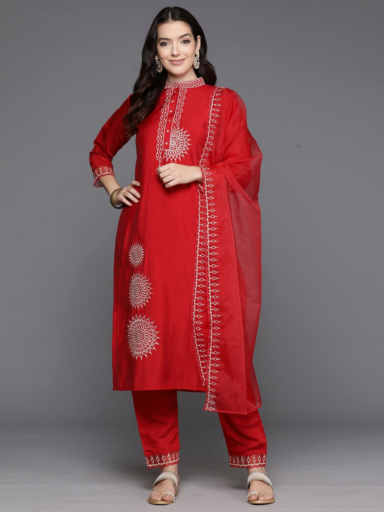 Women's Red Silk Blend Kurta Set - Taantav