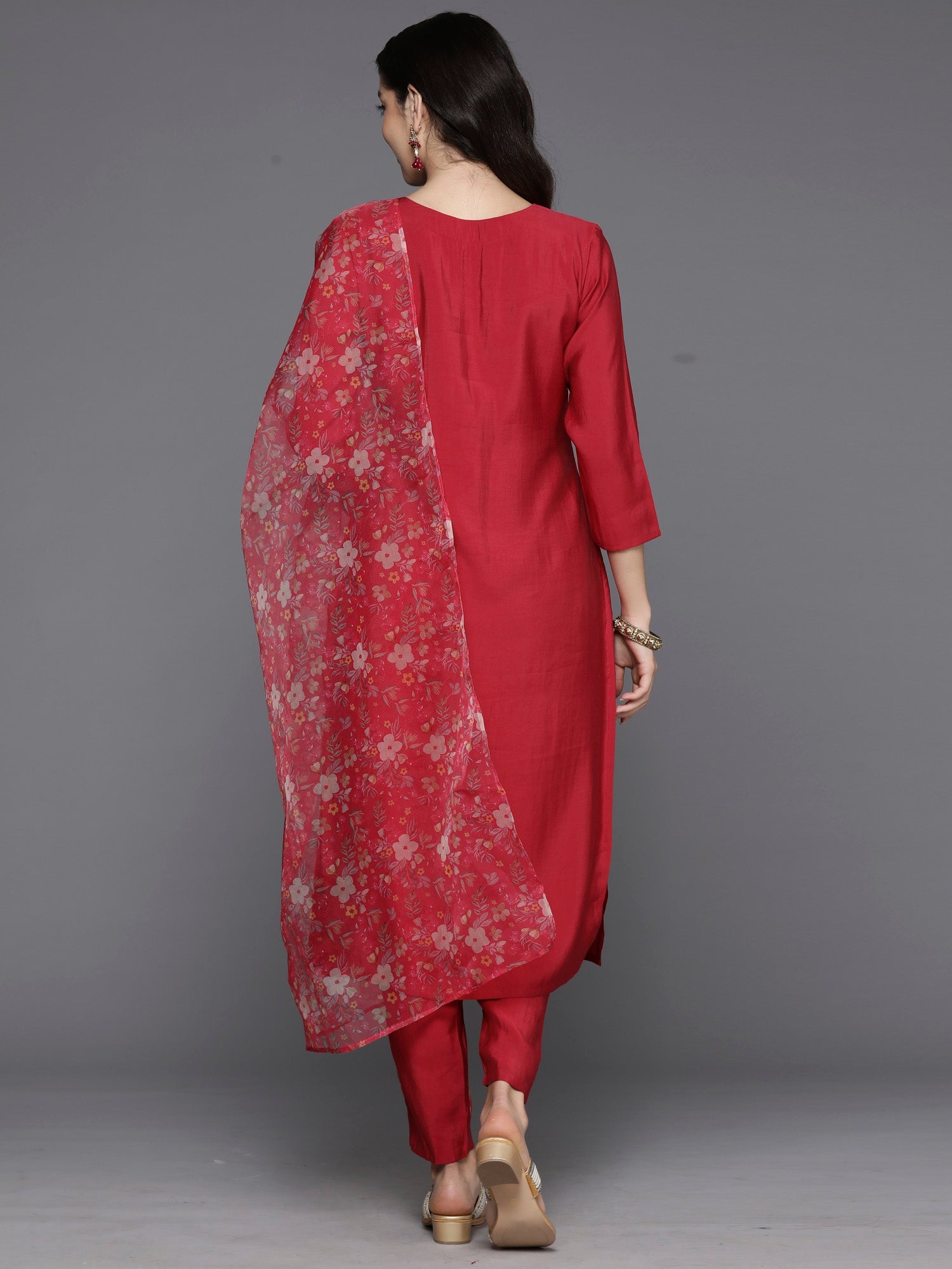 Women's Red Silk Blend Kurta Set - Taantav