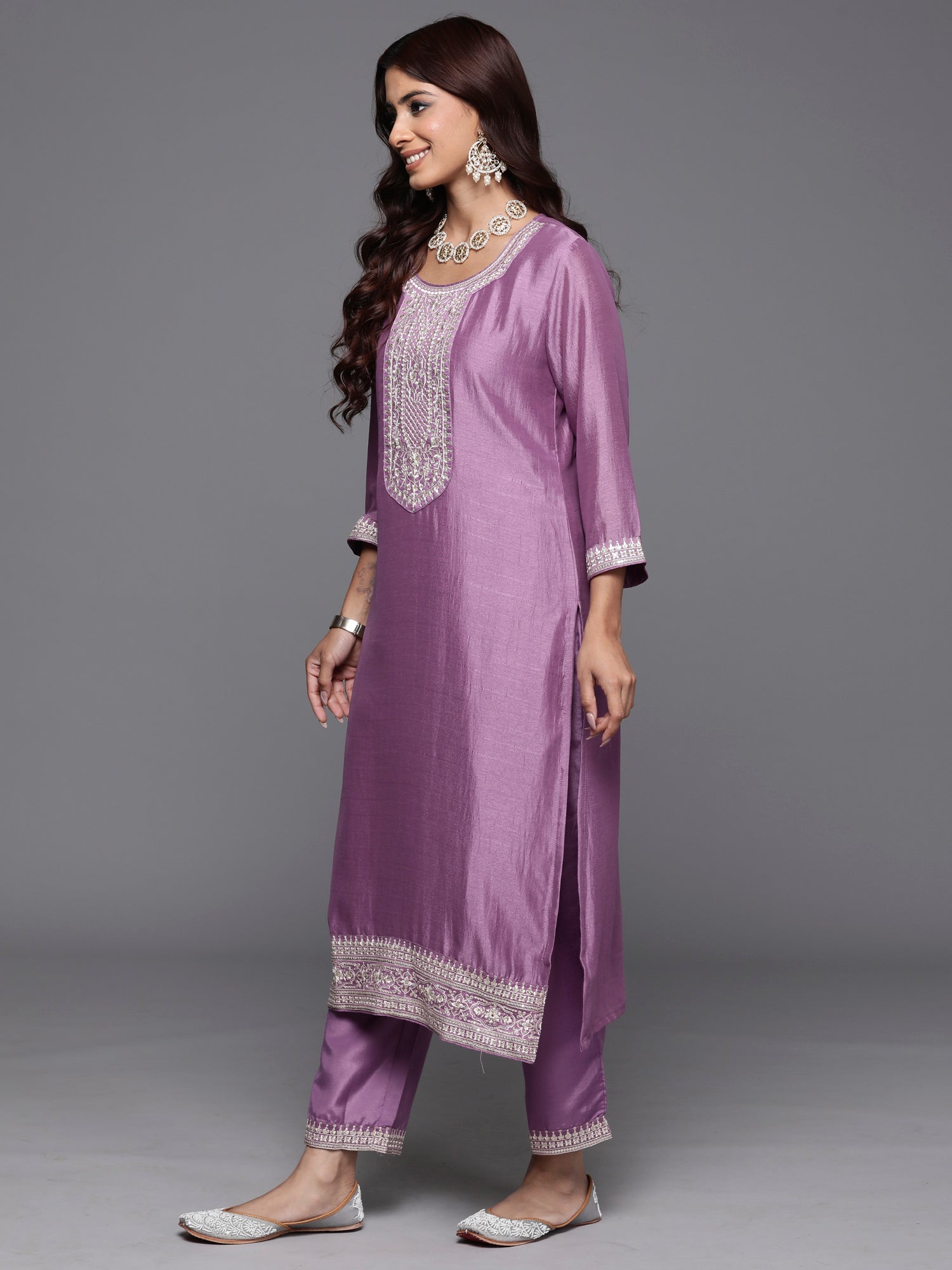 Women's Lavender Silk Blend Kurta Set - Taantav