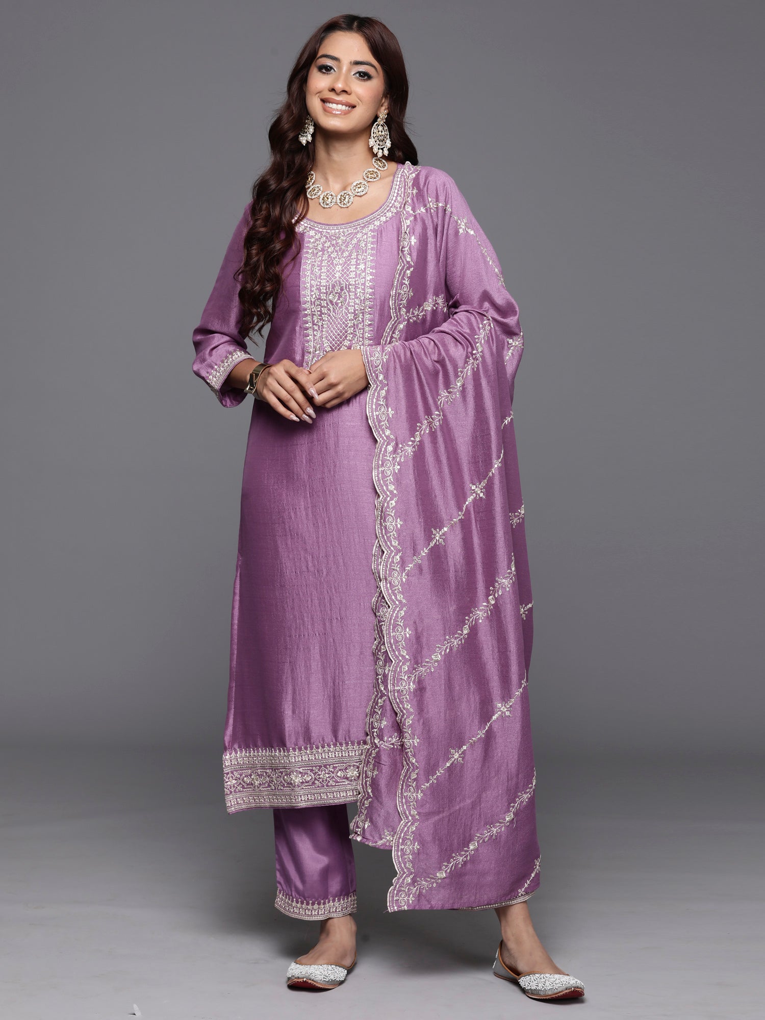 Women's Lavender Silk Blend Kurta Set - Taantav