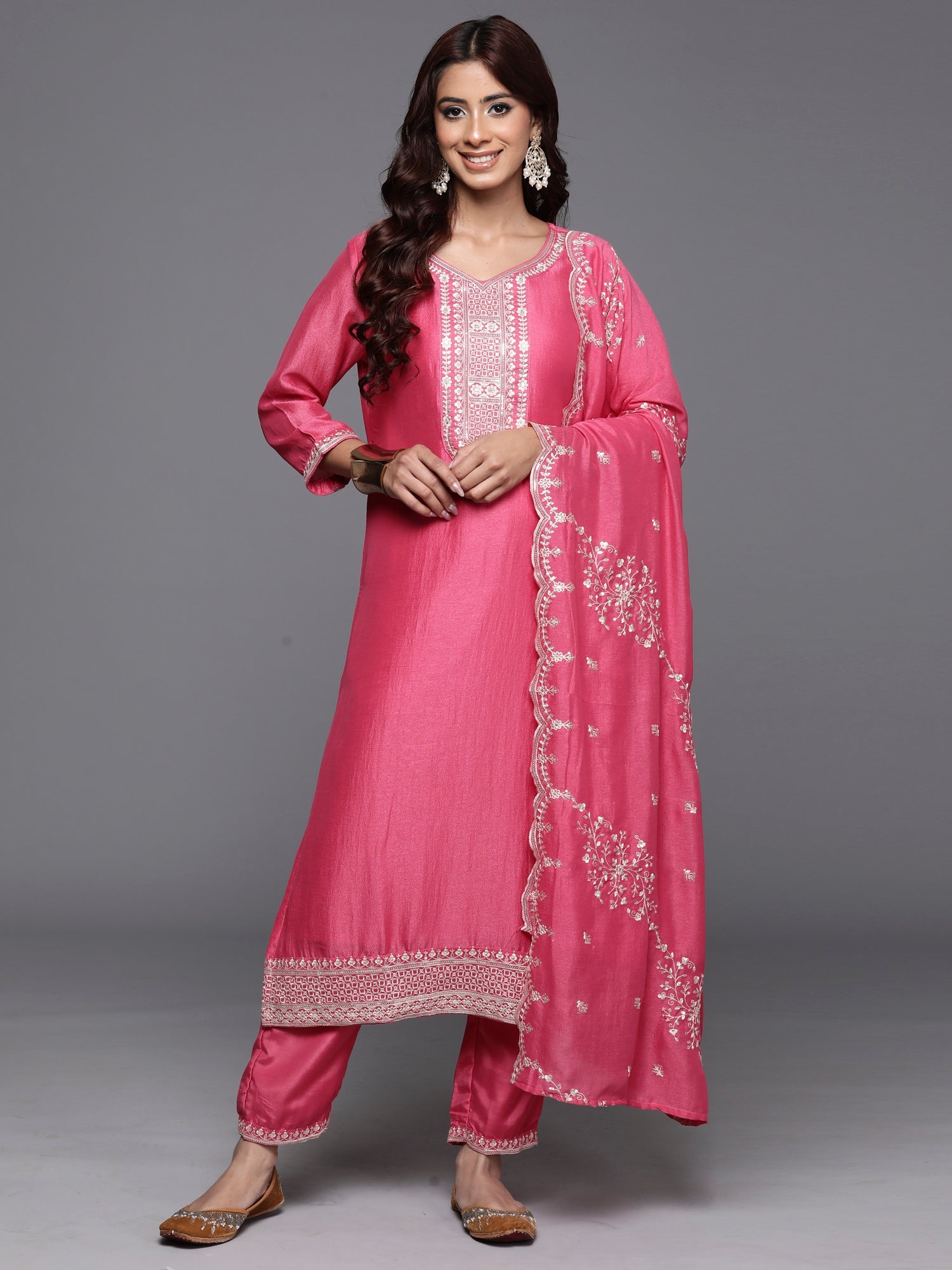 Women's Pink Silk Blend Kurta Set - Taantav