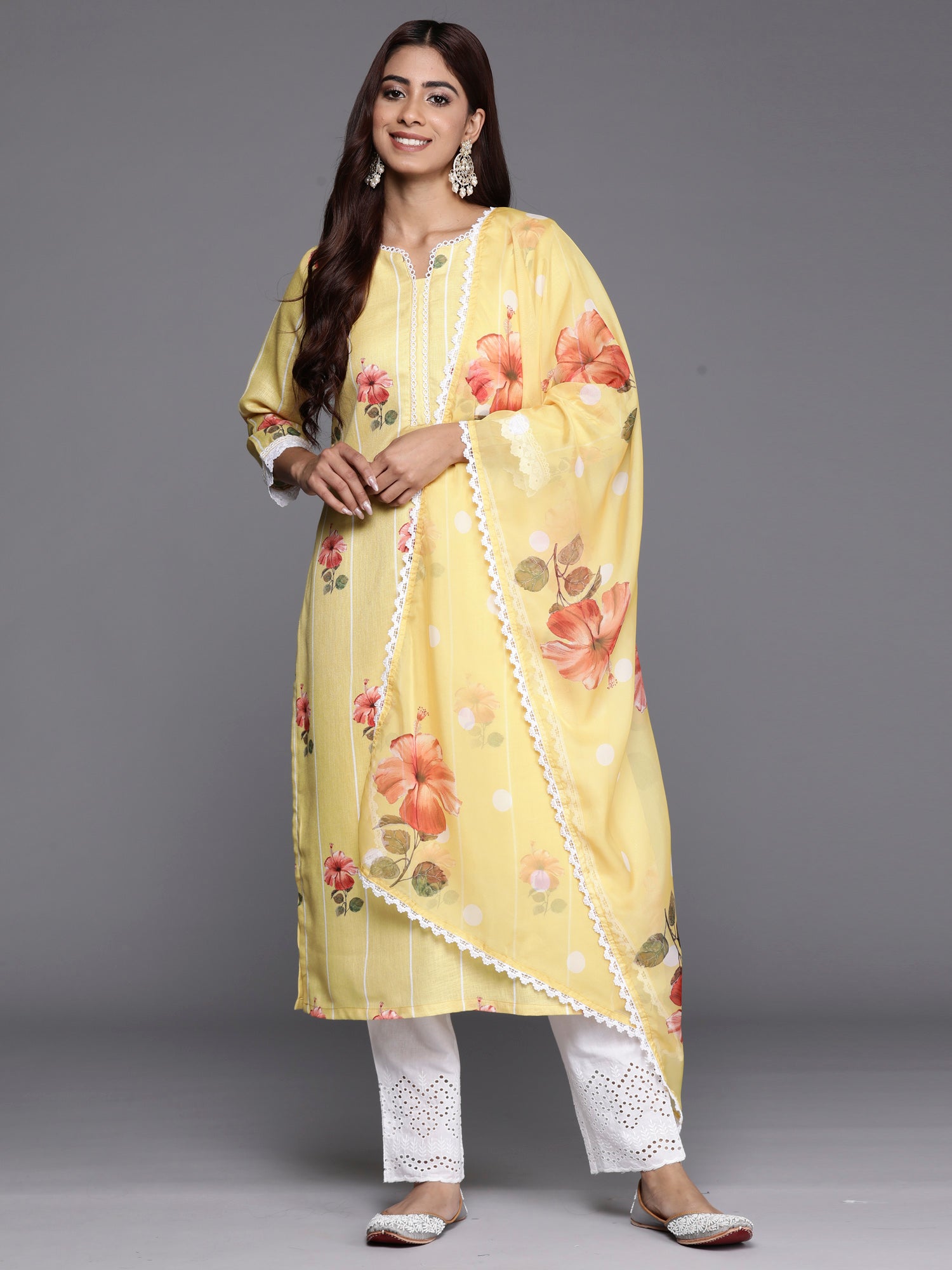 Women's Yellow Linen Kurta Set - Taantav