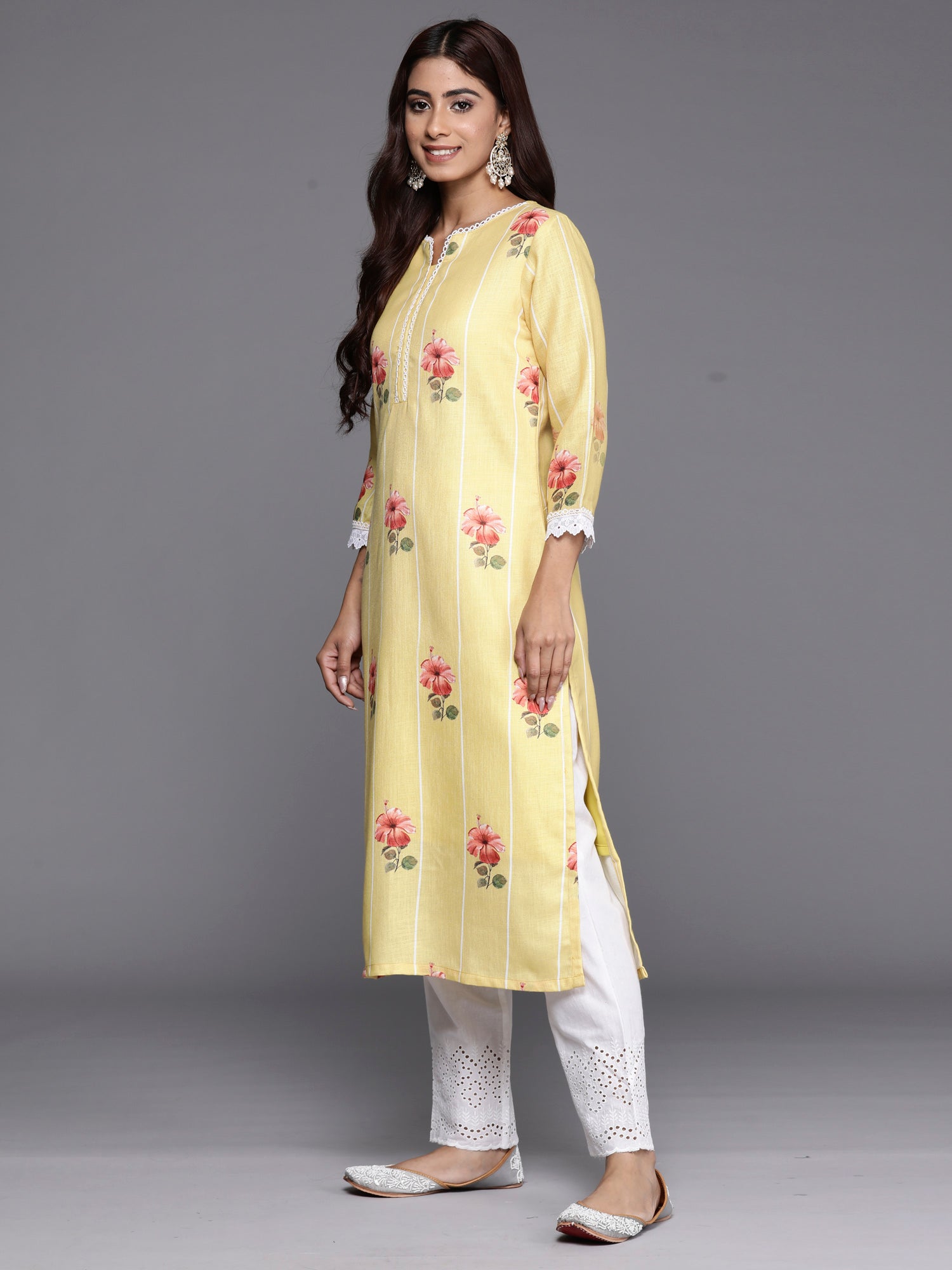 Women's Yellow Linen Kurta Set - Taantav