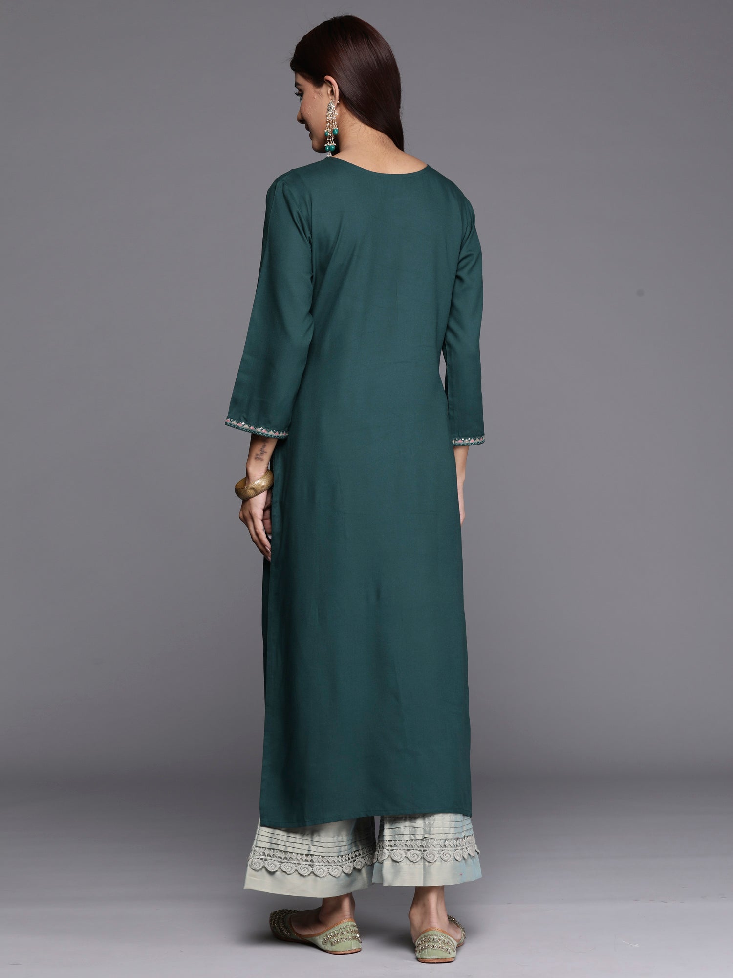 Women's Green Viscose Rayon Kurta - Taantav