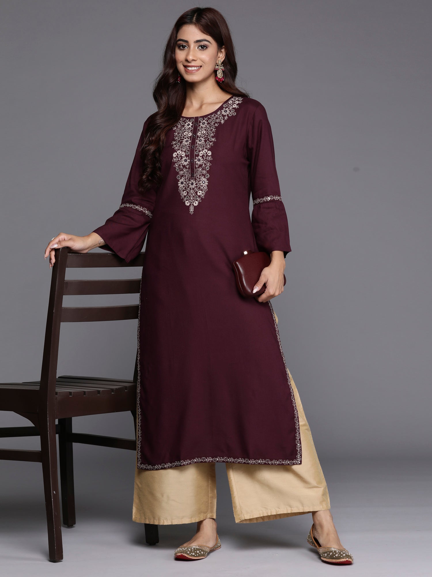 Women's Purple Viscose Rayon Kurta - Taantav