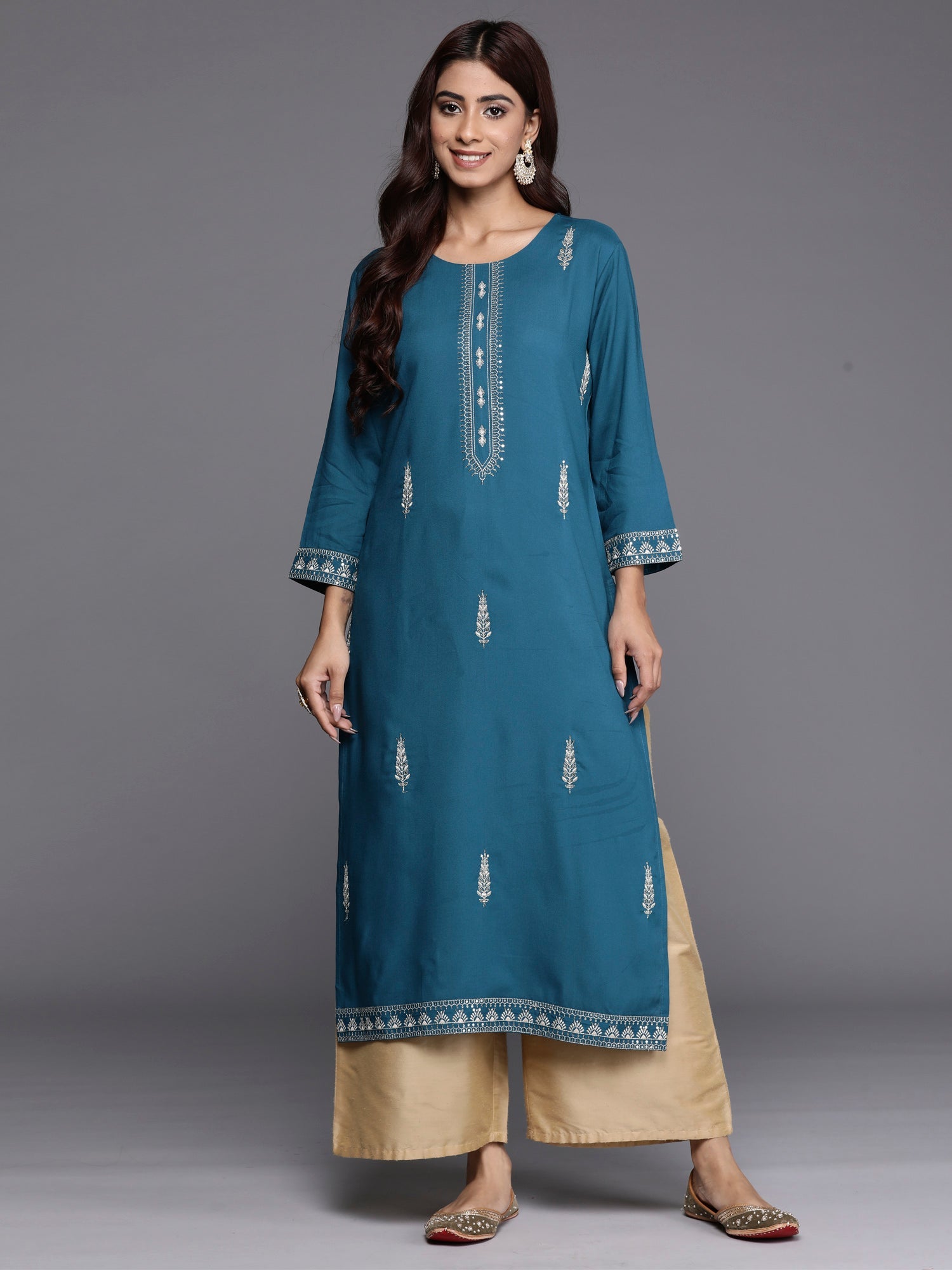 Women's Teal Viscose Rayon Kurta - Taantav