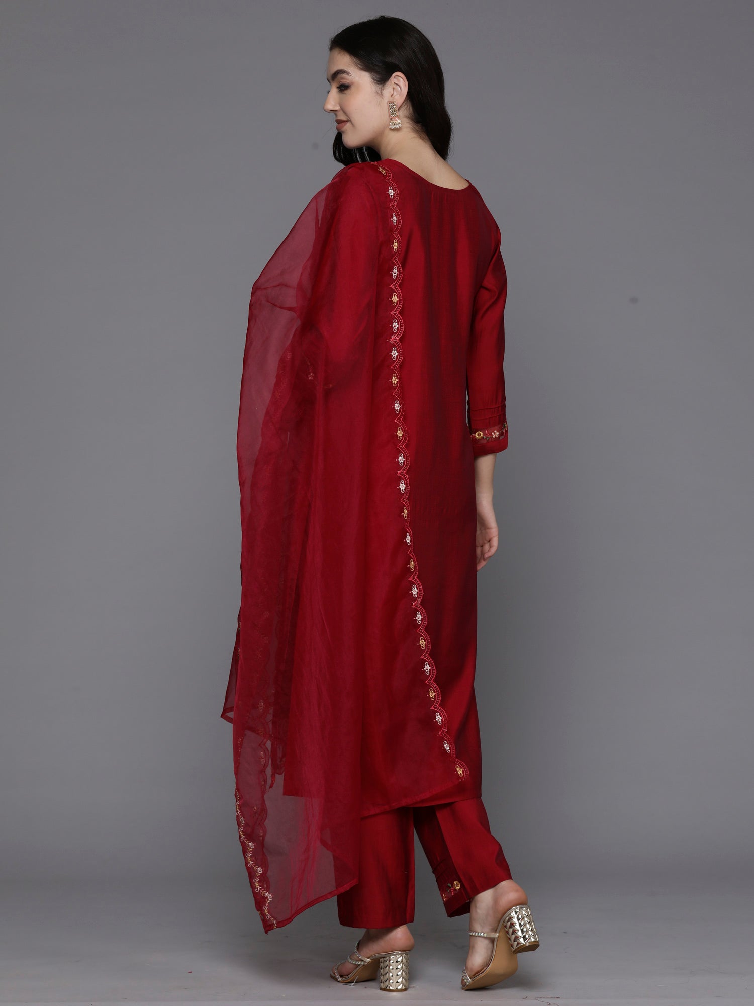 Women's Magenta Silk Blend Kurta Set - Taantav