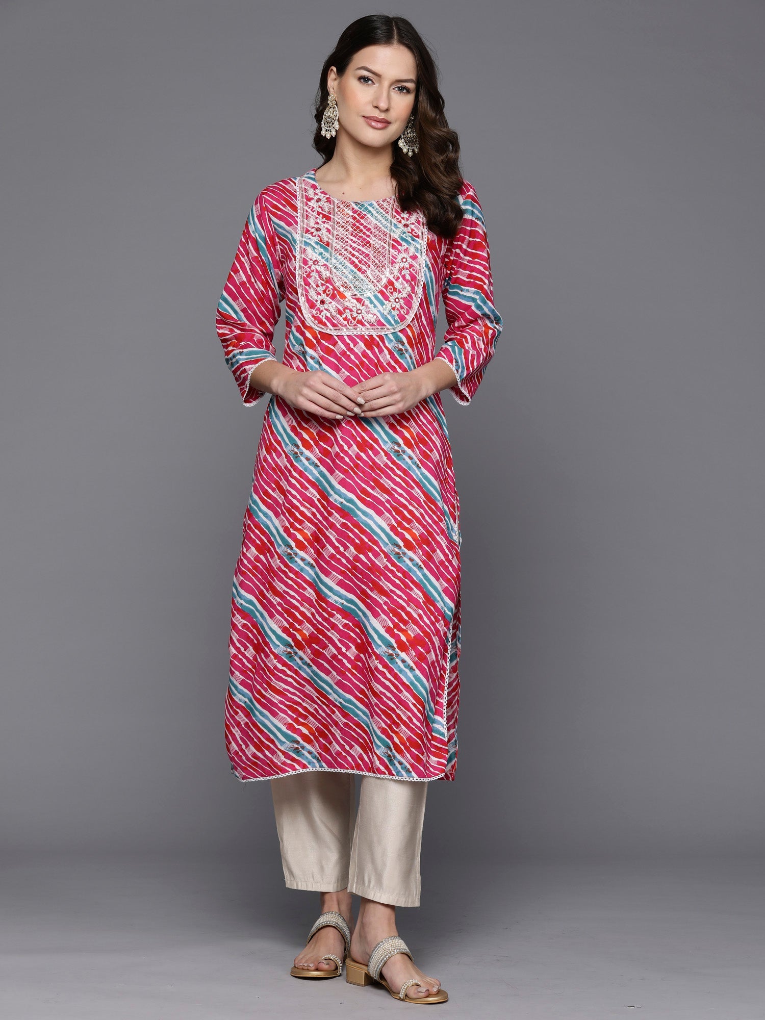 Women's Pink Viscose Rayon Kurta - Taantav