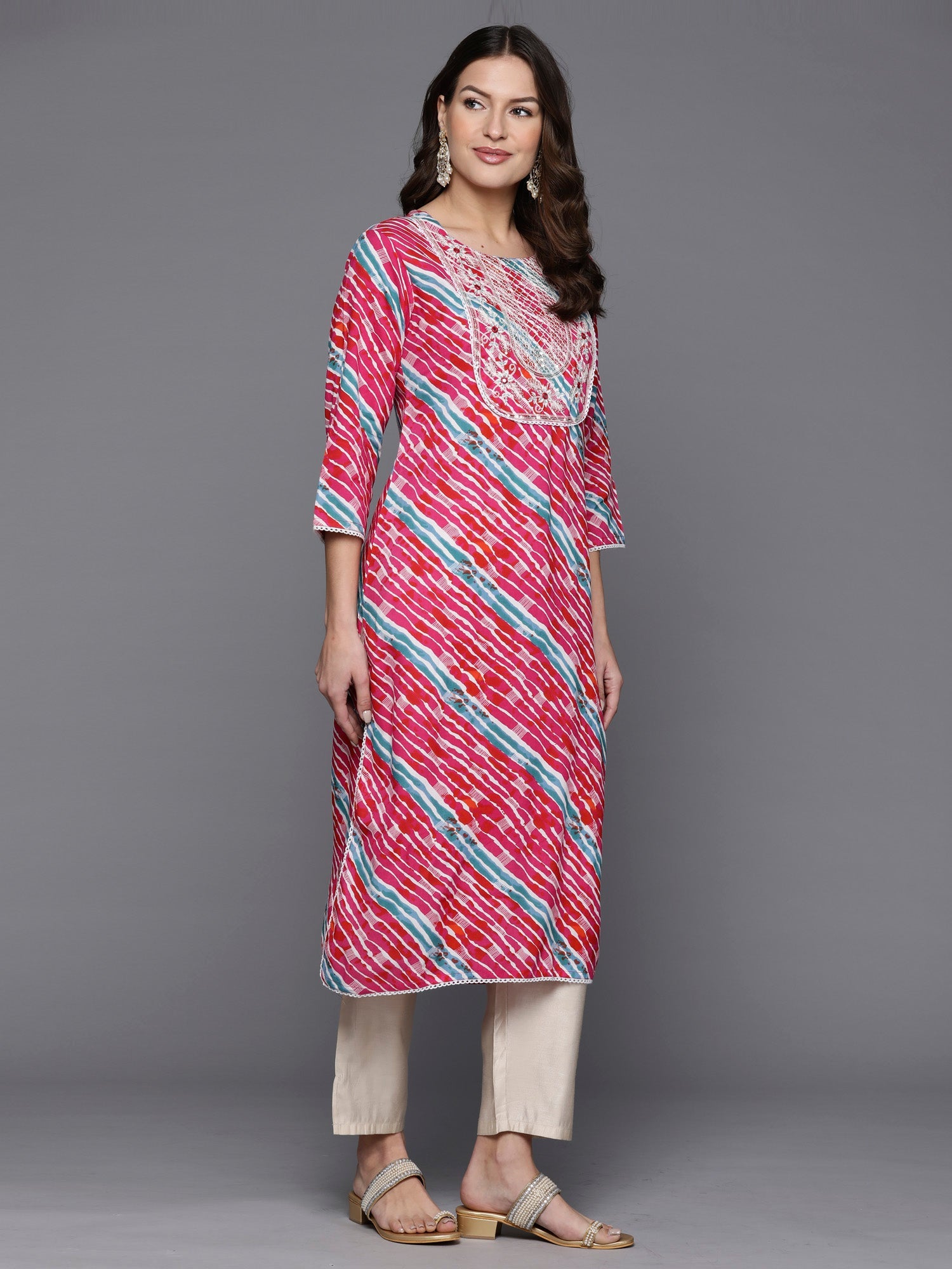 Women's Pink Viscose Rayon Kurta - Taantav