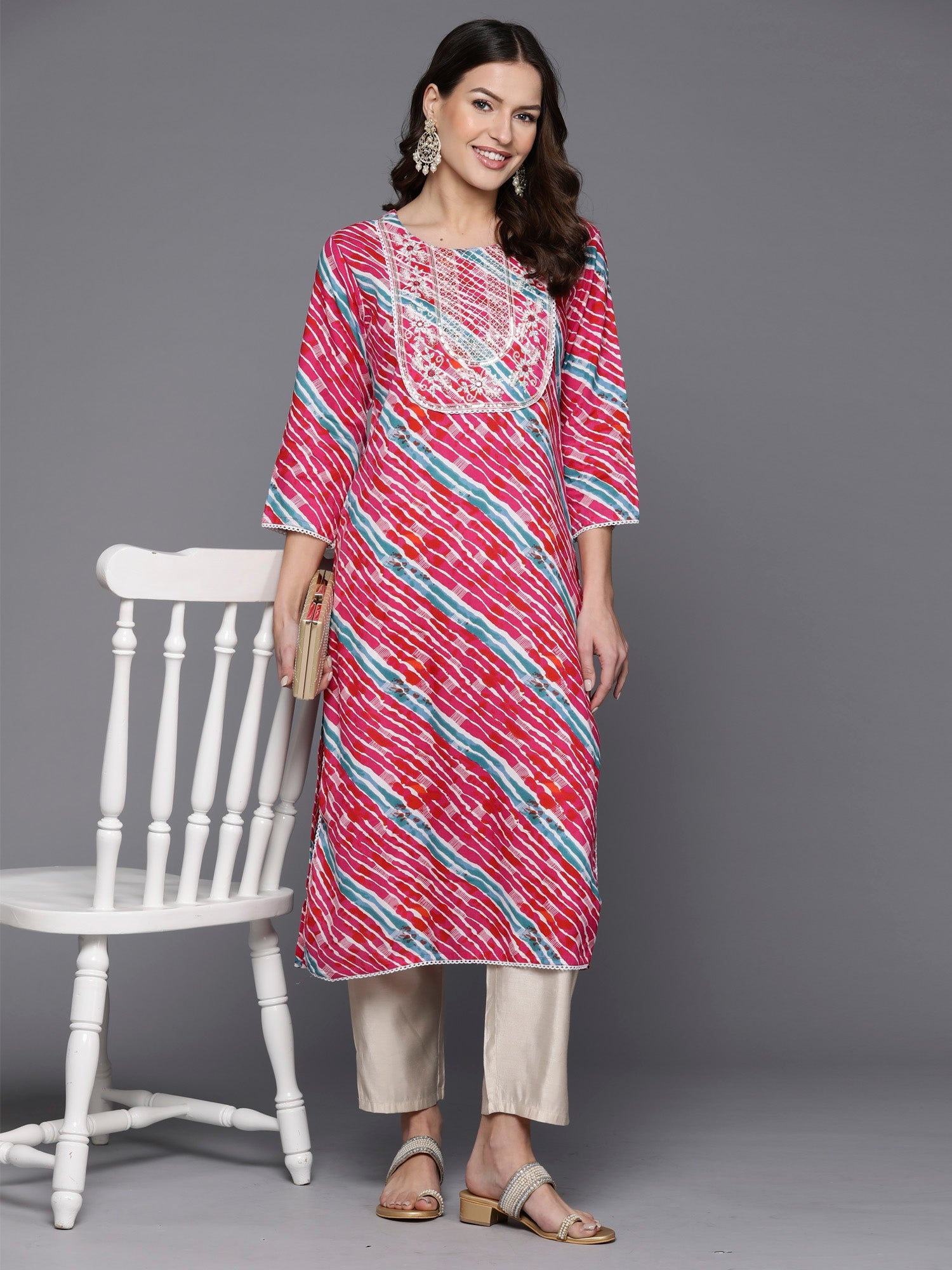 Women's Pink Viscose Rayon Kurta - Taantav