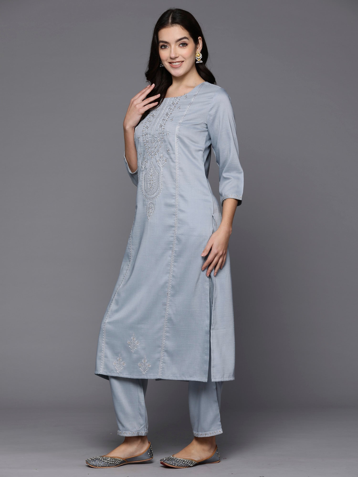 Women's Grey Silk Blend Kurta Set - Taantav