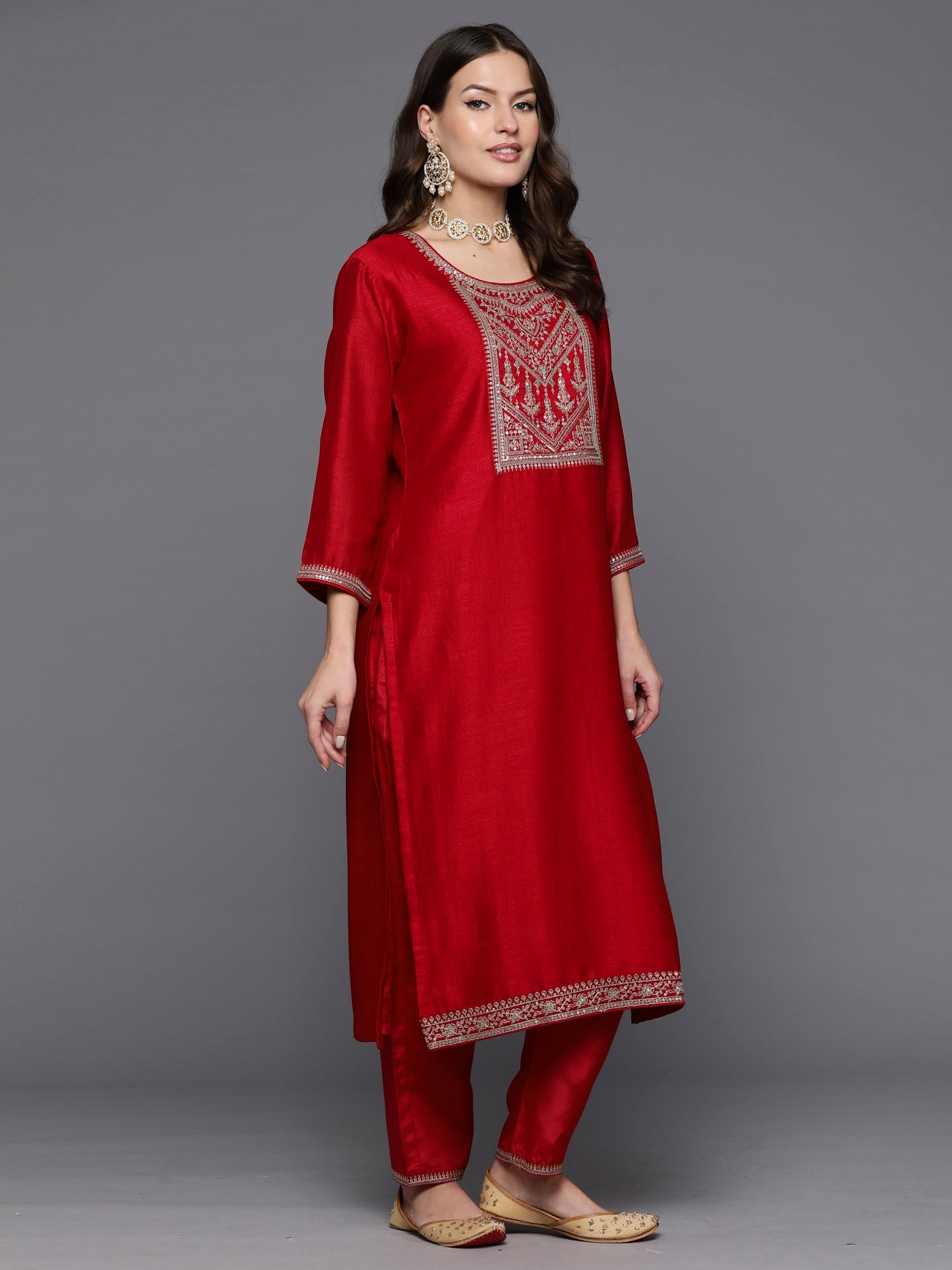 Women's Maroon Silk Blend Kurta Set - Taantav