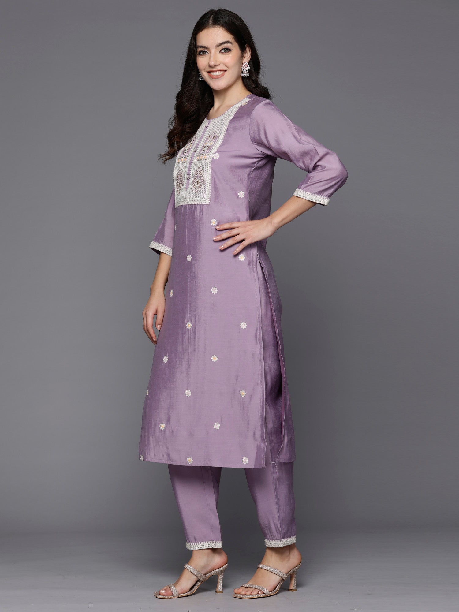 Women's Lavender Silk Blend Kurta Set - Taantav