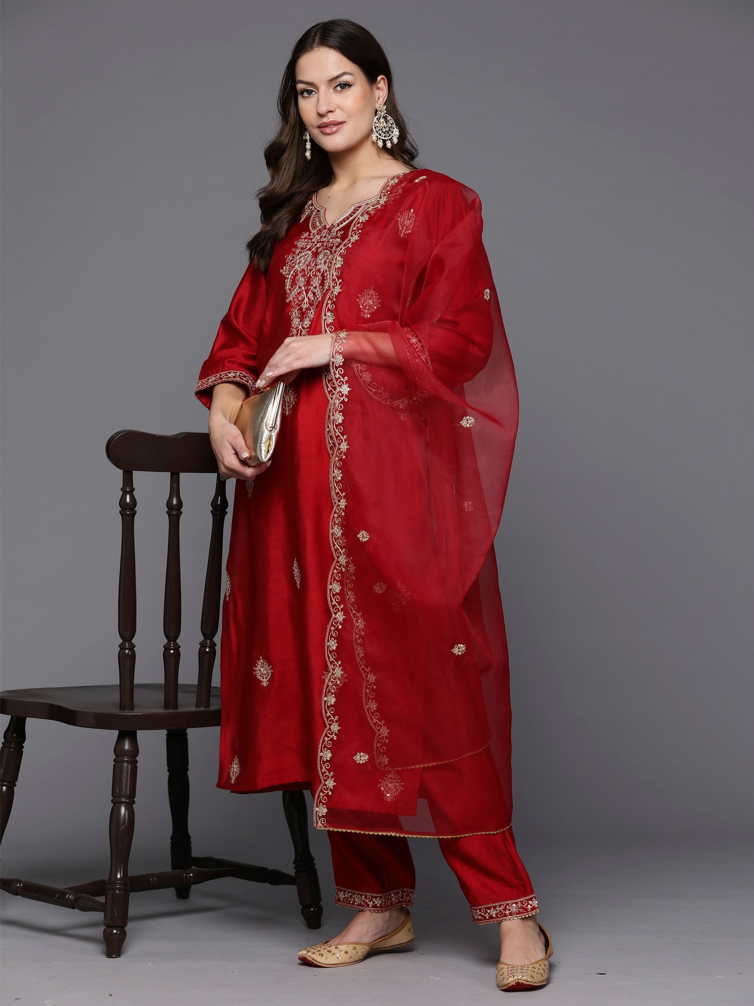 Women's Red Silk Blend Kurta Set - Taantav