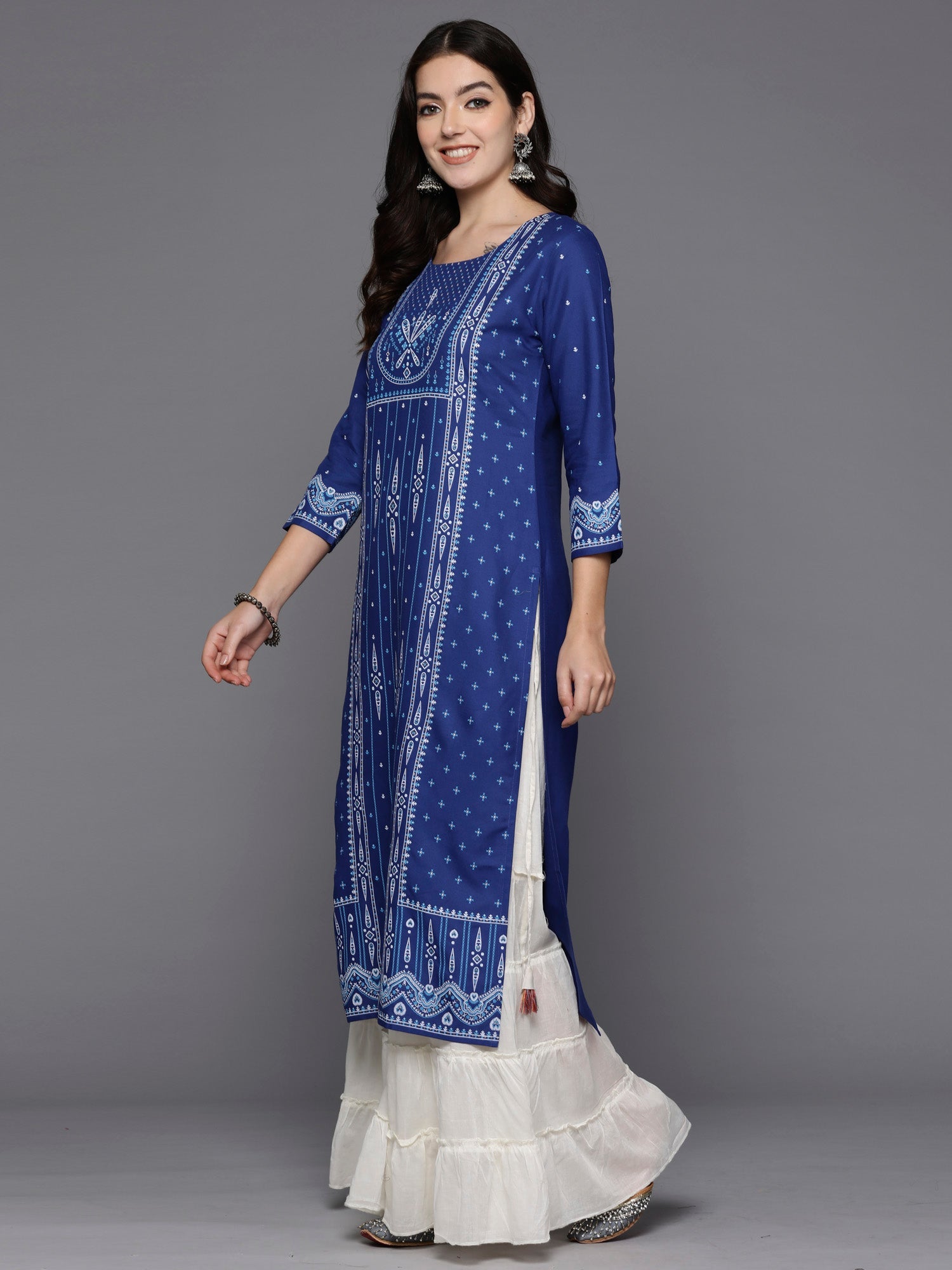 Women's Navy Blue Viscose Rayon Kurta - Taantav