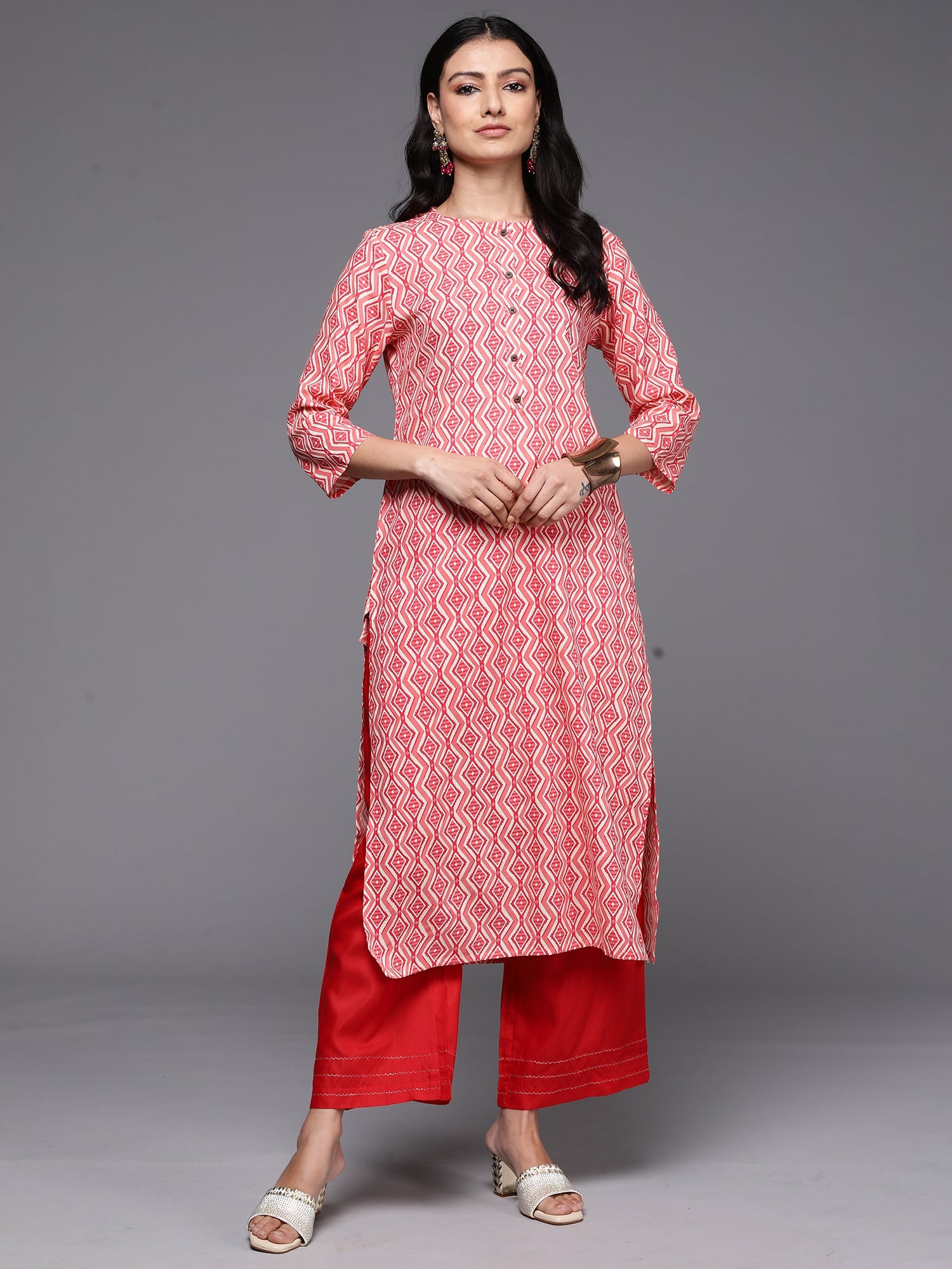 Women's Peach Viscose Rayon Kurta - Taantav