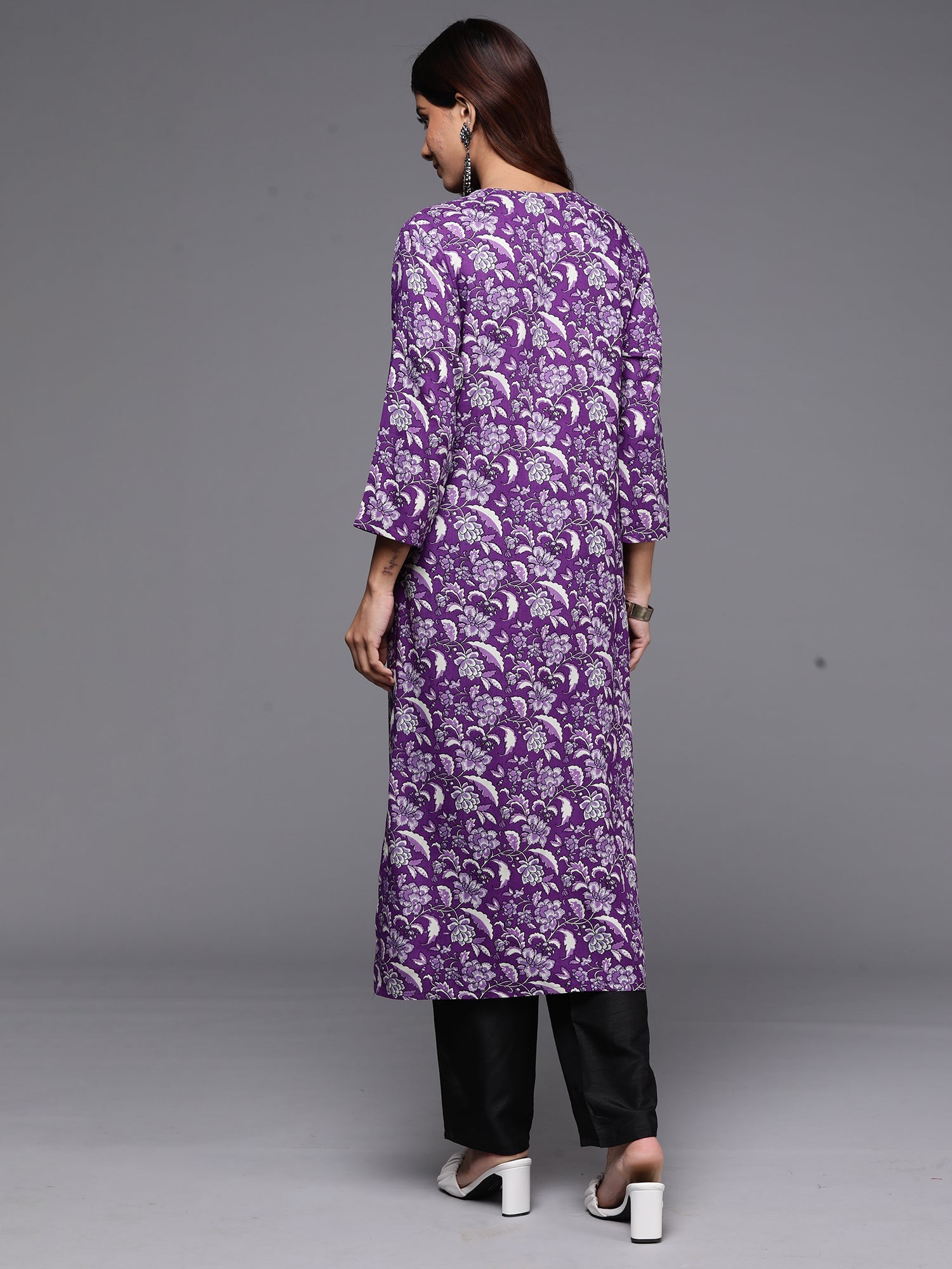 Women's Purple Viscose Rayon Kurta - Taantav