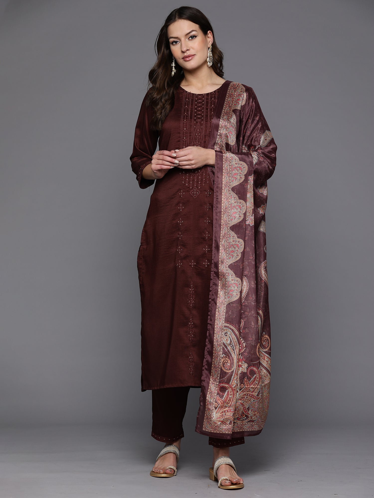 Women's Burgundy Silk Blend Kurta Set - Taantav