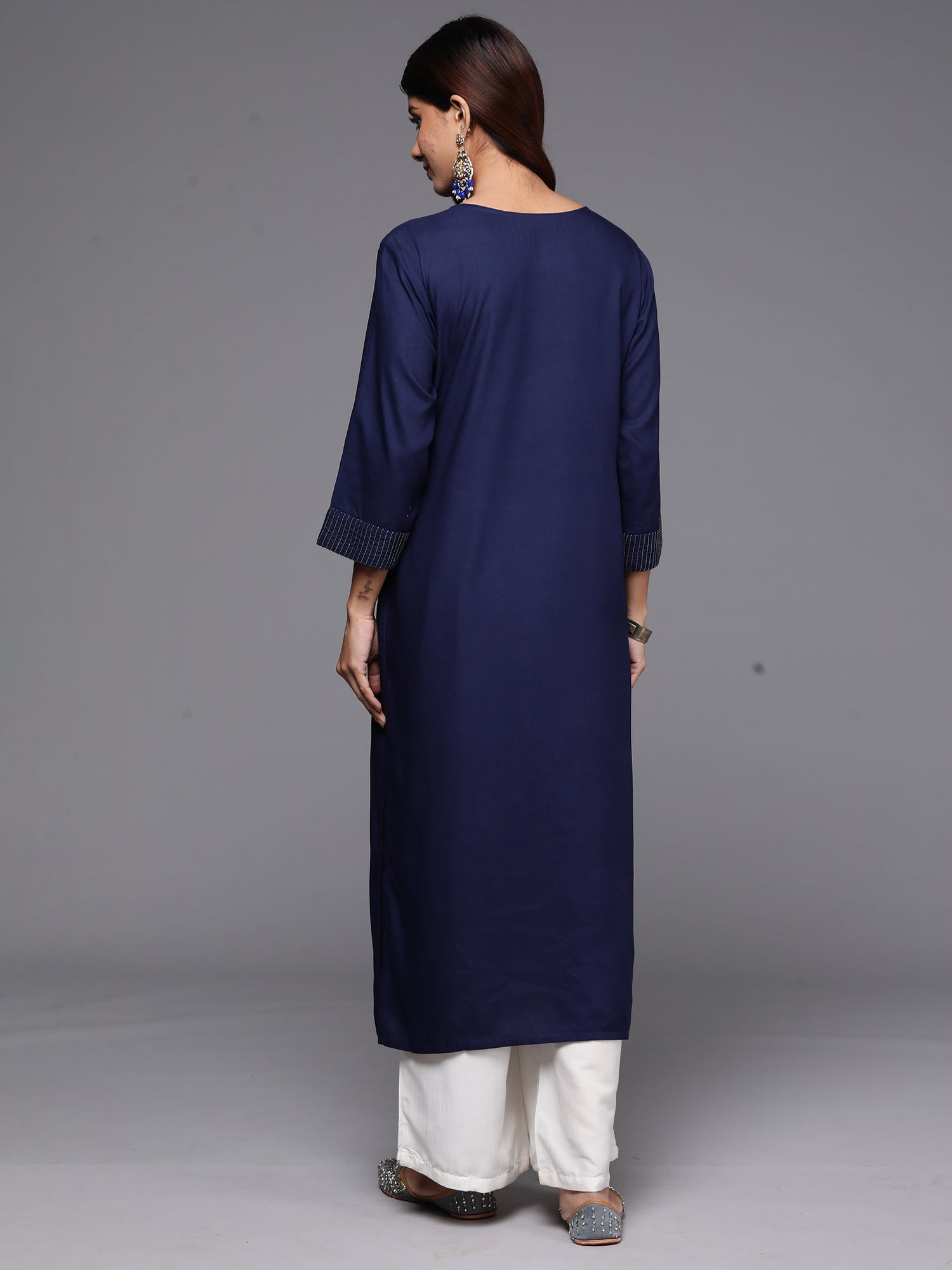 Women's Navy Blue Viscose Rayon Kurta - Taantav