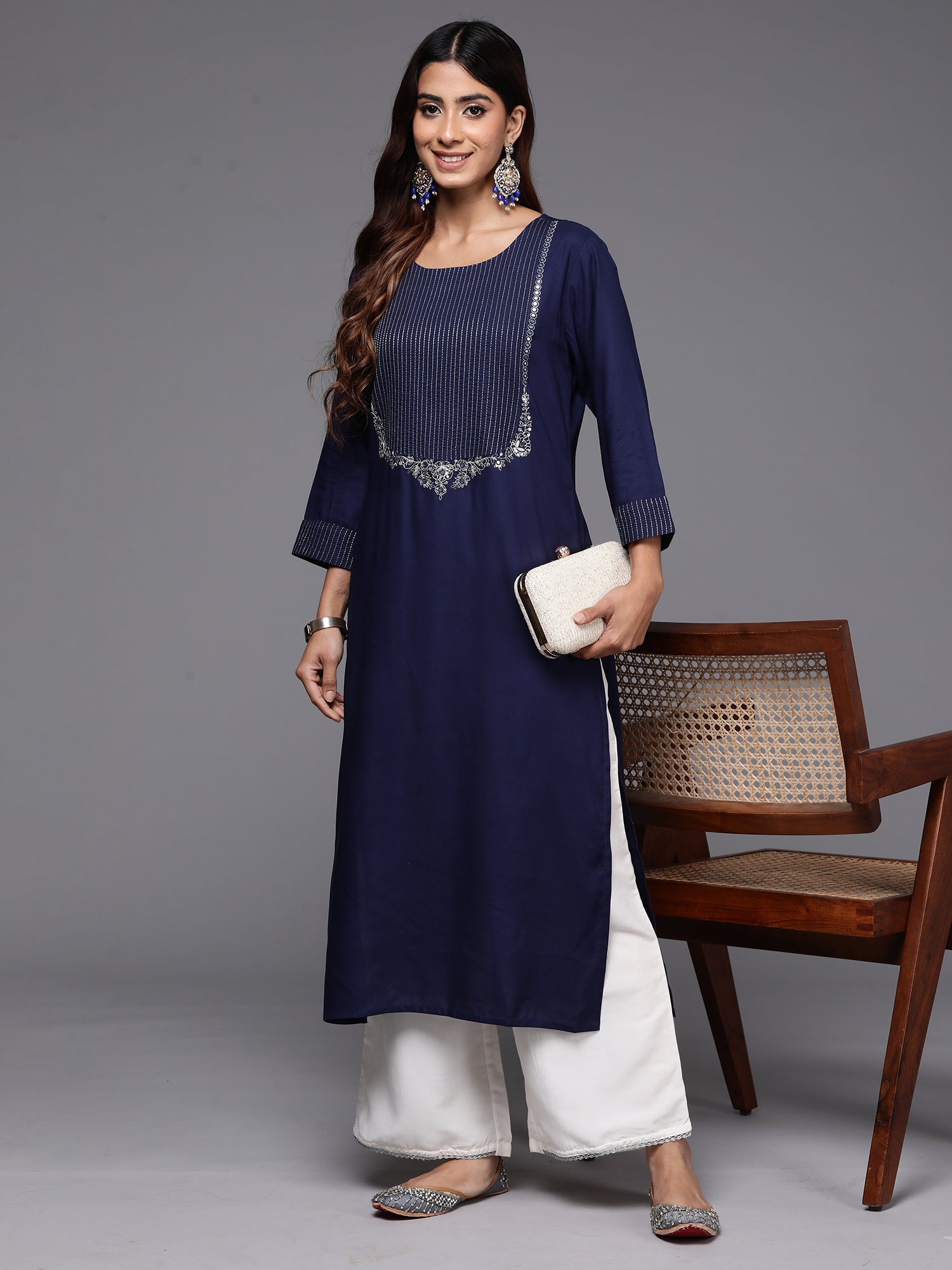 Women's Navy Blue Viscose Rayon Kurta - Taantav