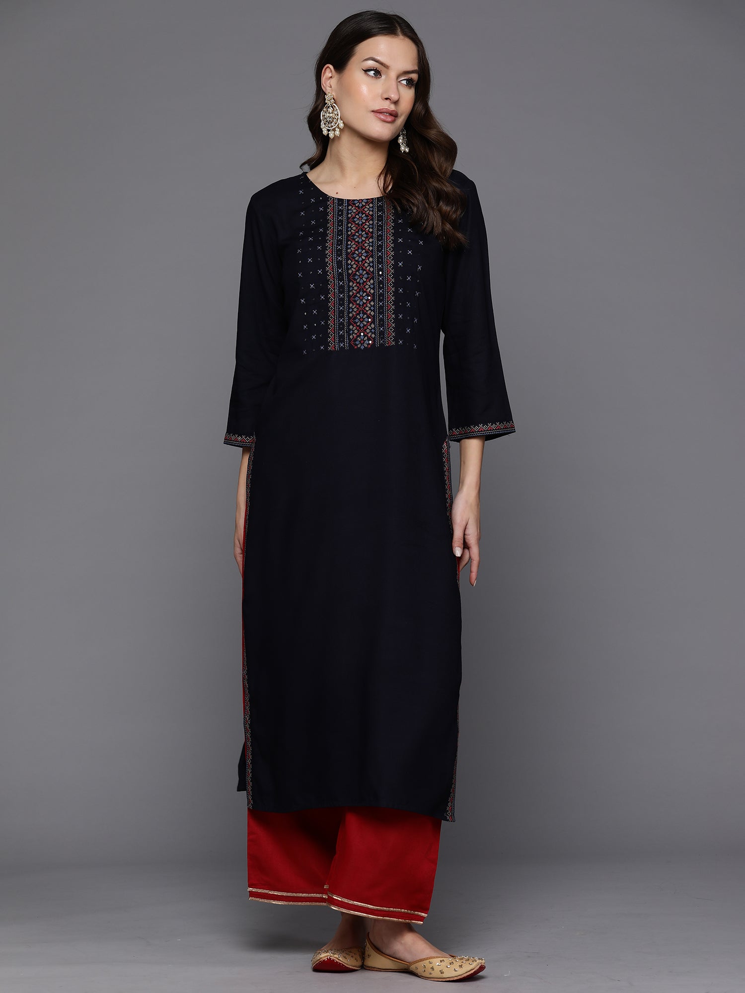 Women's Navy Blue Viscose Rayon Kurta - Taantav