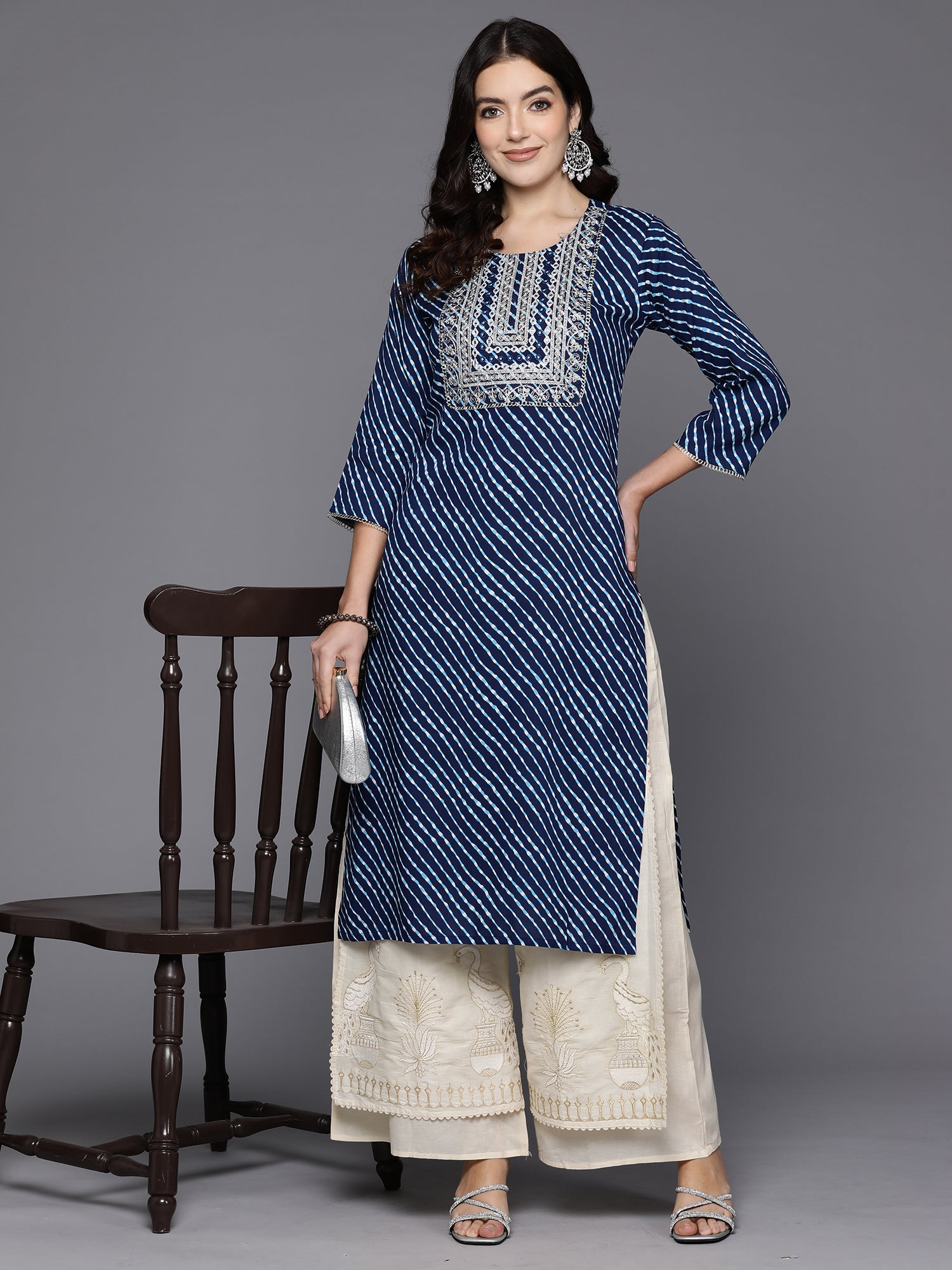 Women's Navy Blue Viscose Rayon Kurta - Taantav