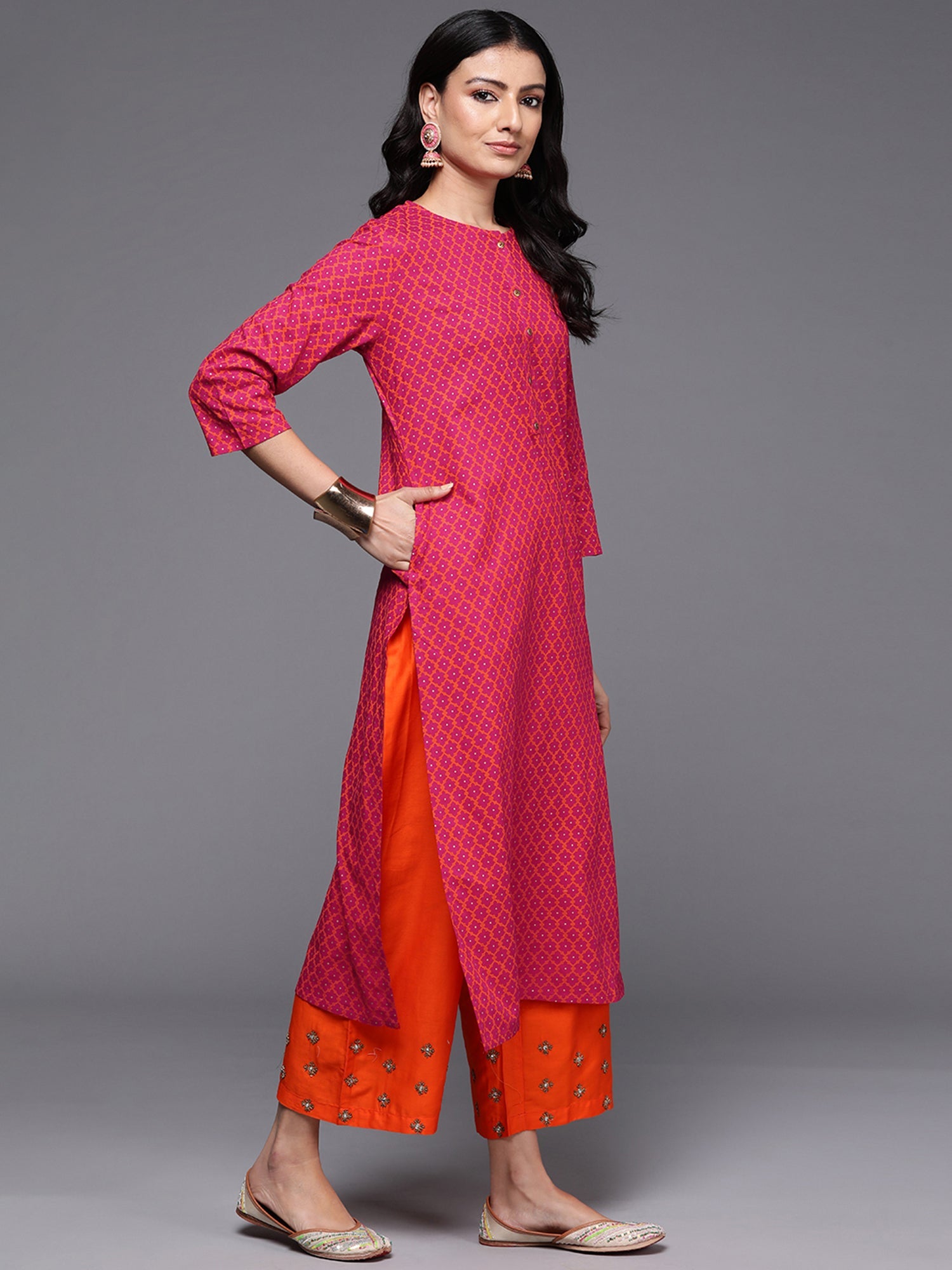 Women's Pink Viscose Rayon Kurta - Taantav