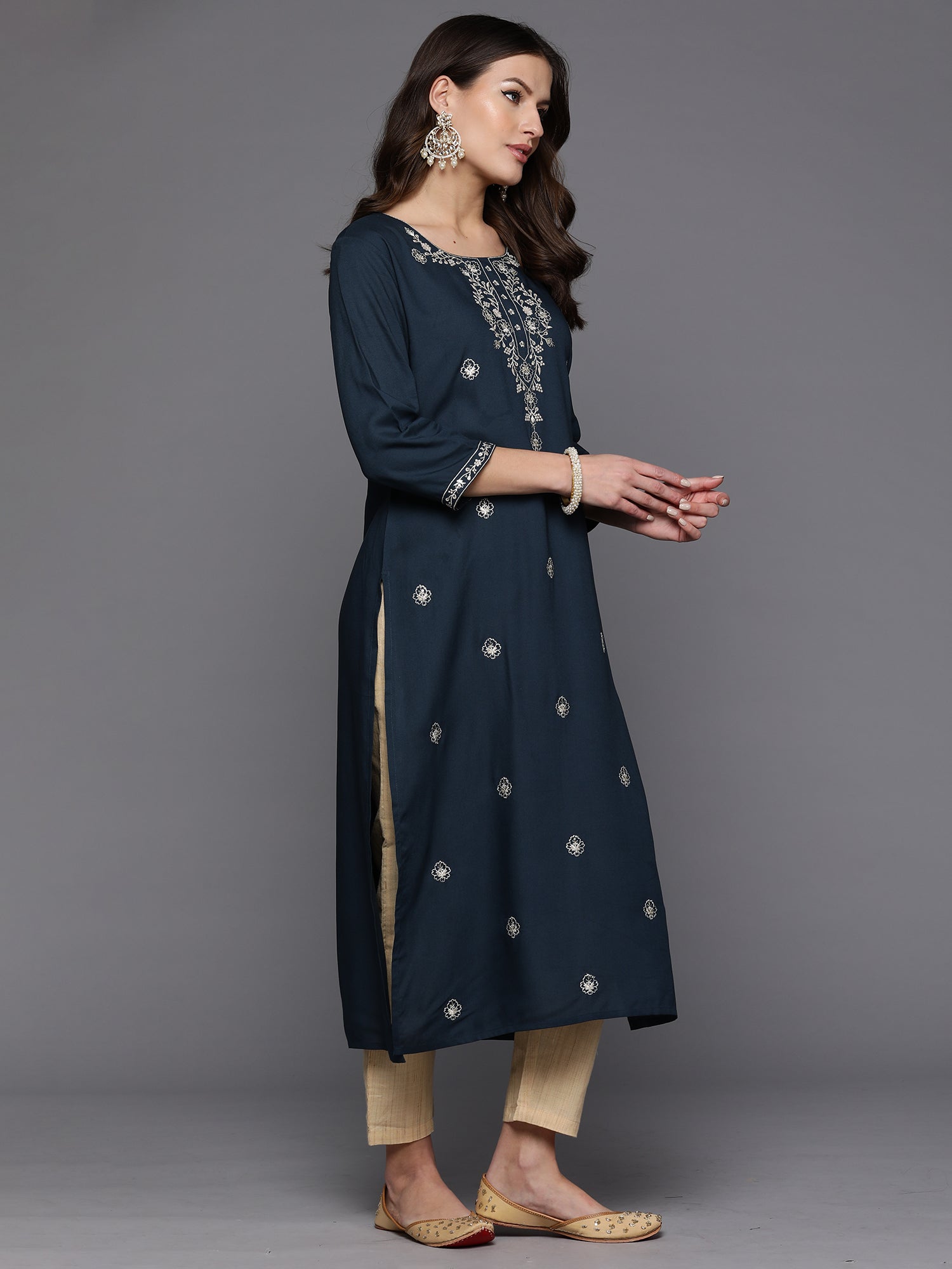 Women's Teal Viscose Rayon Kurta - Taantav