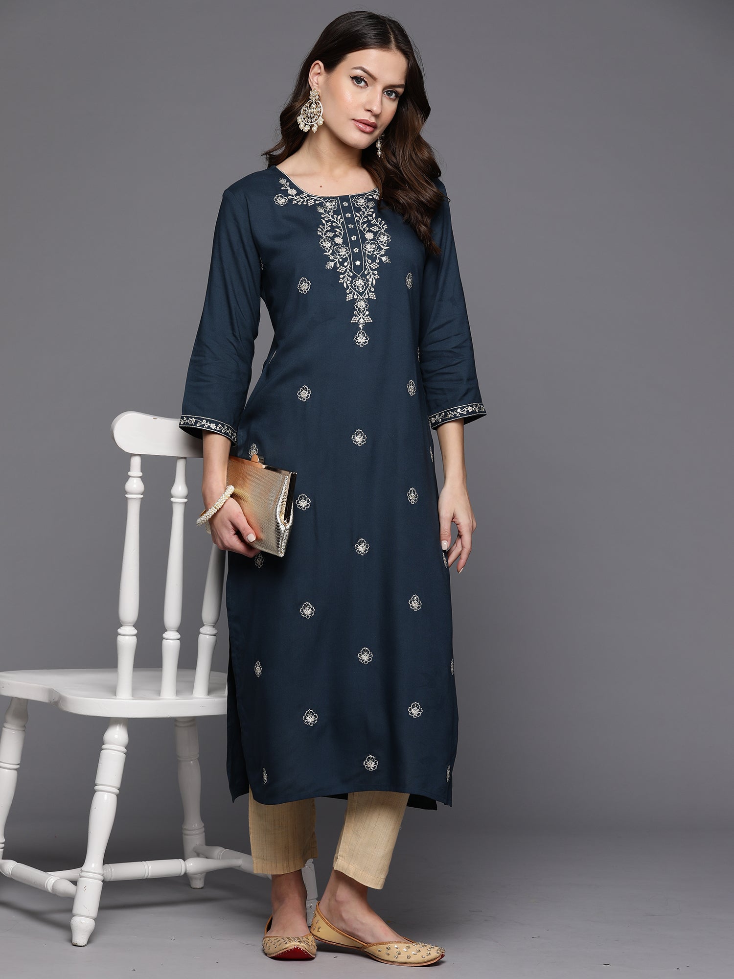 Women's Teal Viscose Rayon Kurta - Taantav