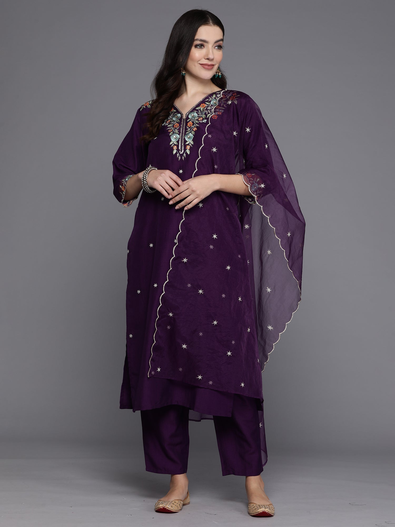 Women's Purple Silk Blend Kurta Set - Taantav