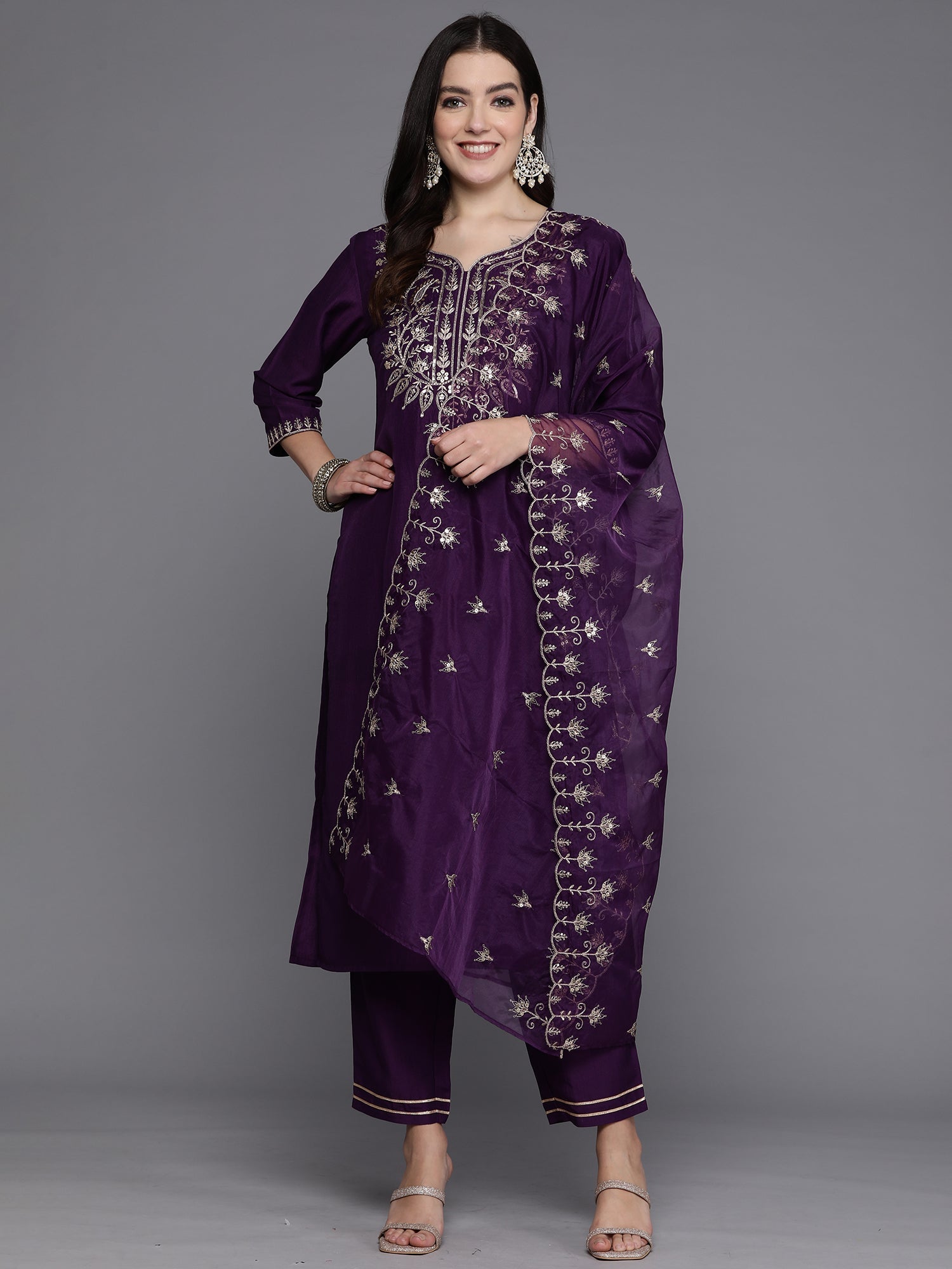 Women's Purple Silk Blend Kurta Set - Taantav