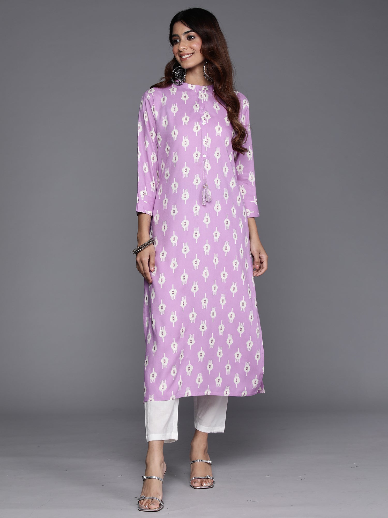 Women's Lavender Viscose Rayon Kurta - Taantav