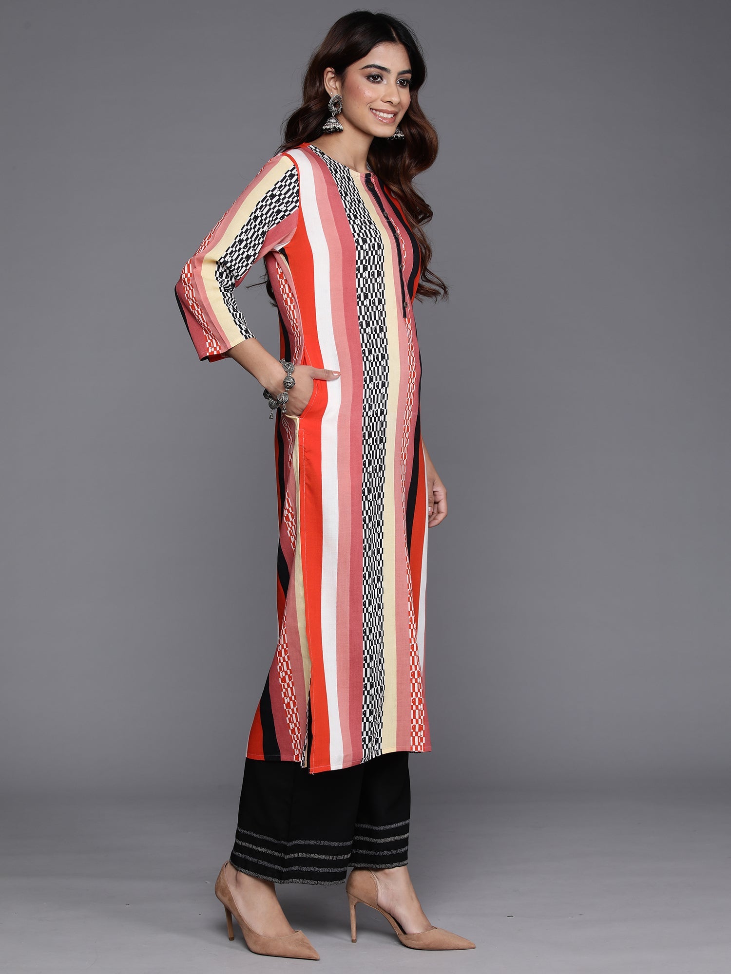 Women's Multi Viscose Rayon Kurta - Taantav