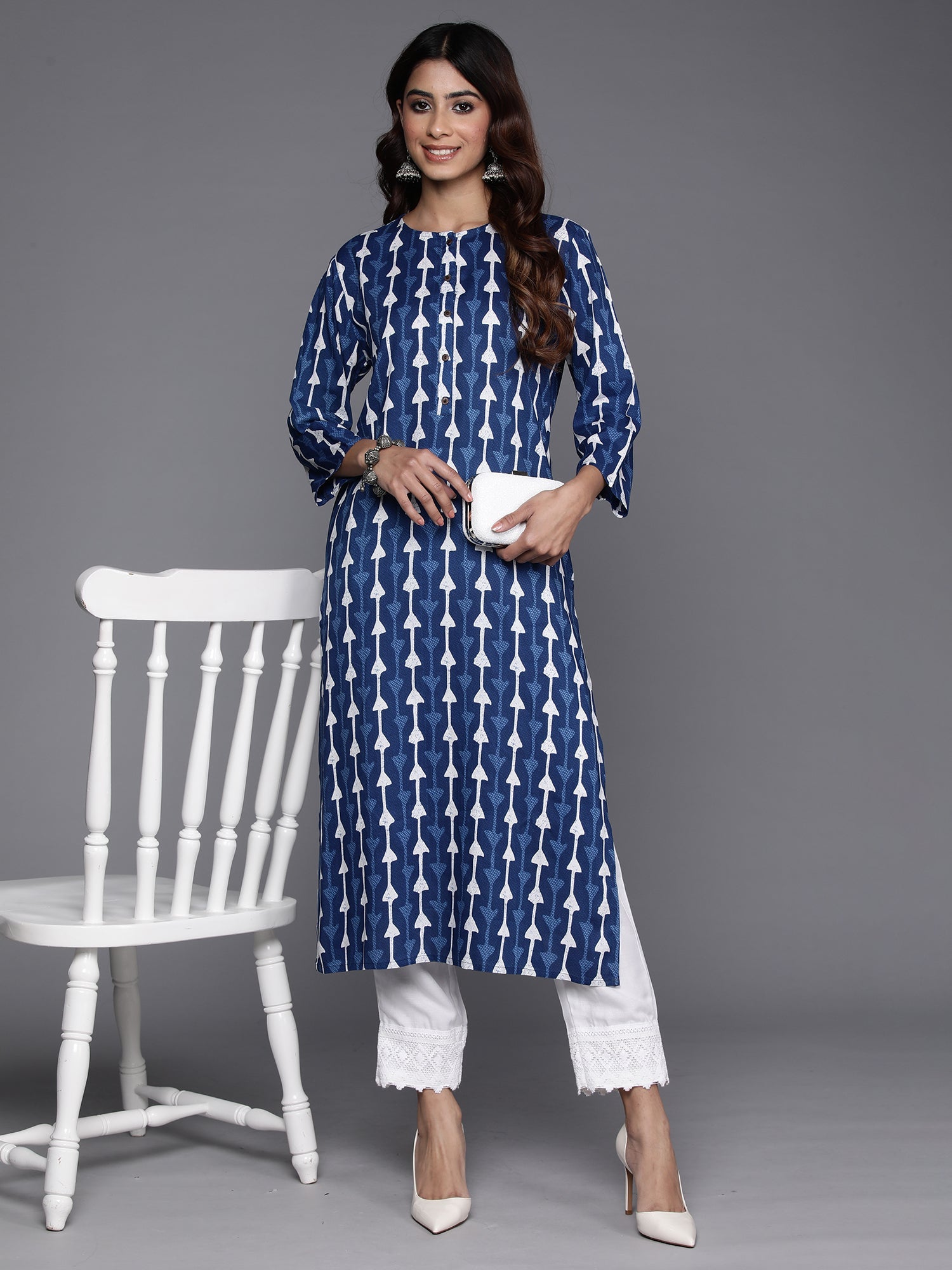 Women's Navy Blue Viscose Rayon Kurta - Taantav