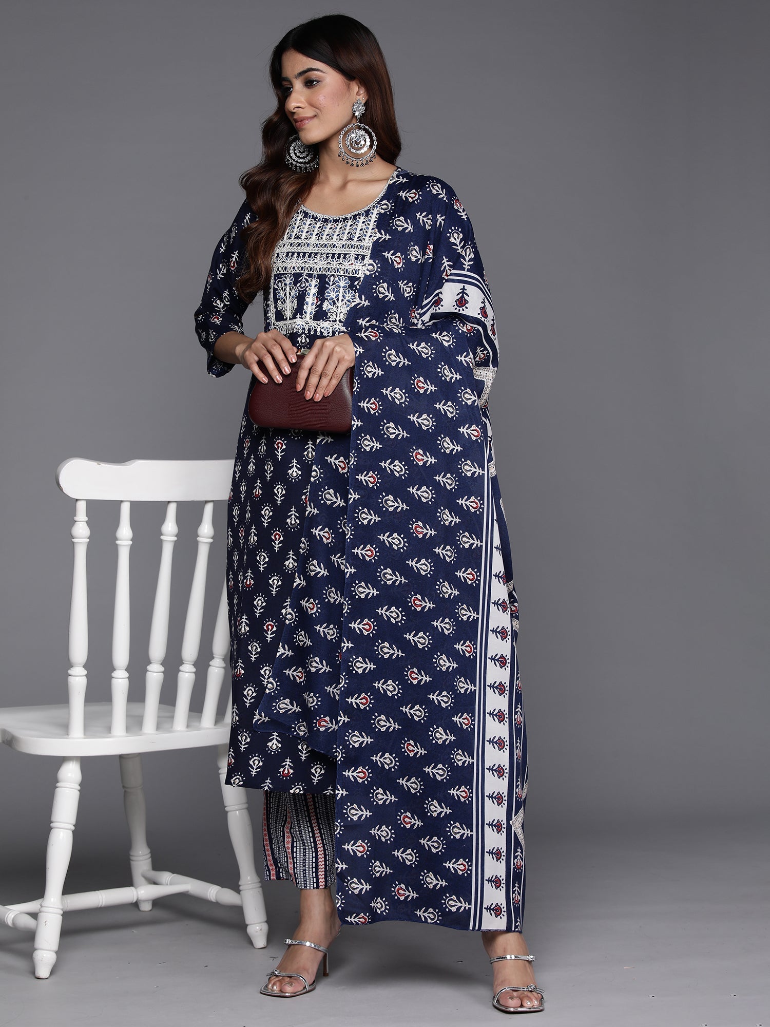 Women's Navy Blue Cotton Blend Kurta Set - Taantav