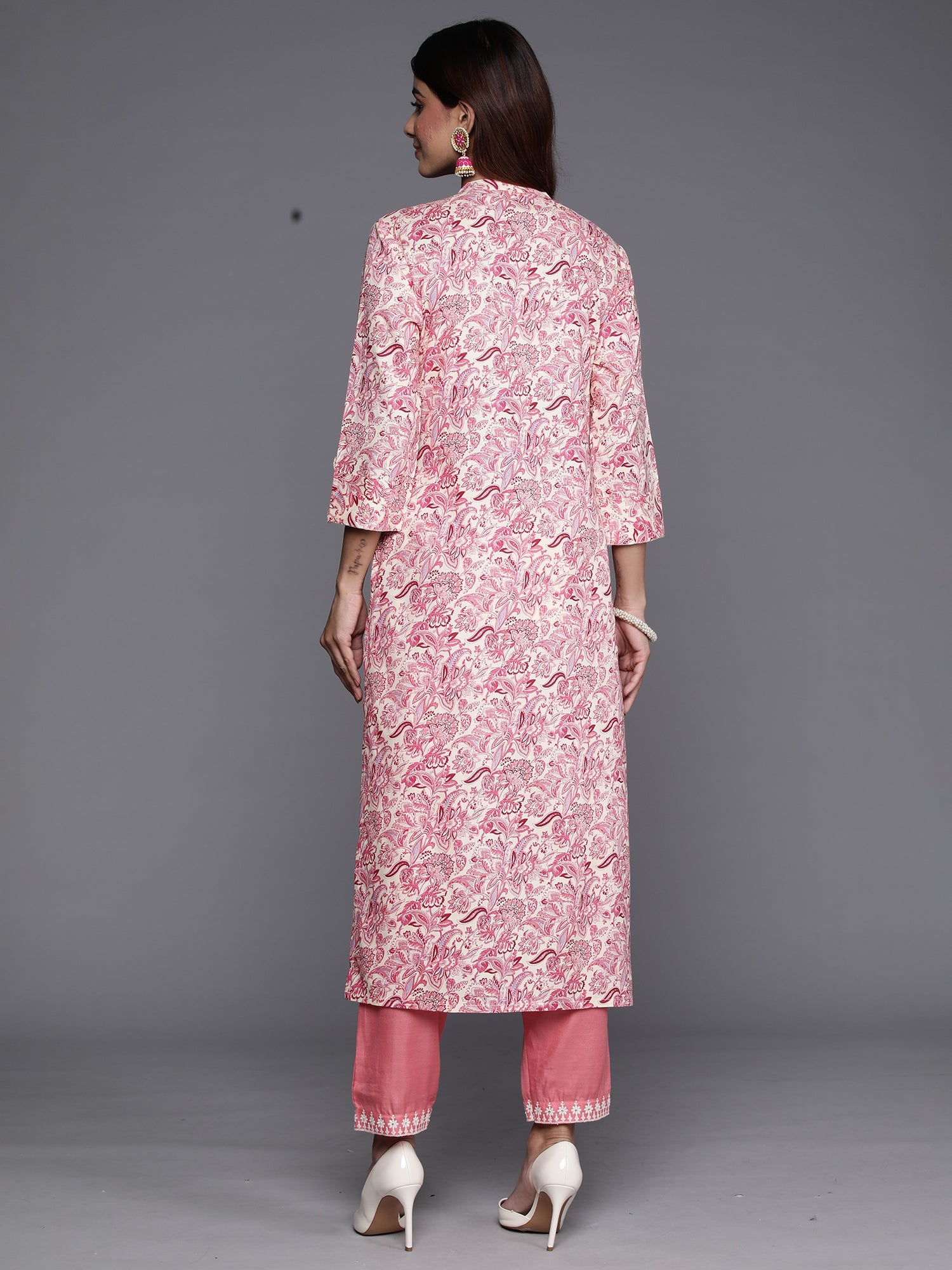 Women's Pink Viscose Rayon Kurta - Taantav