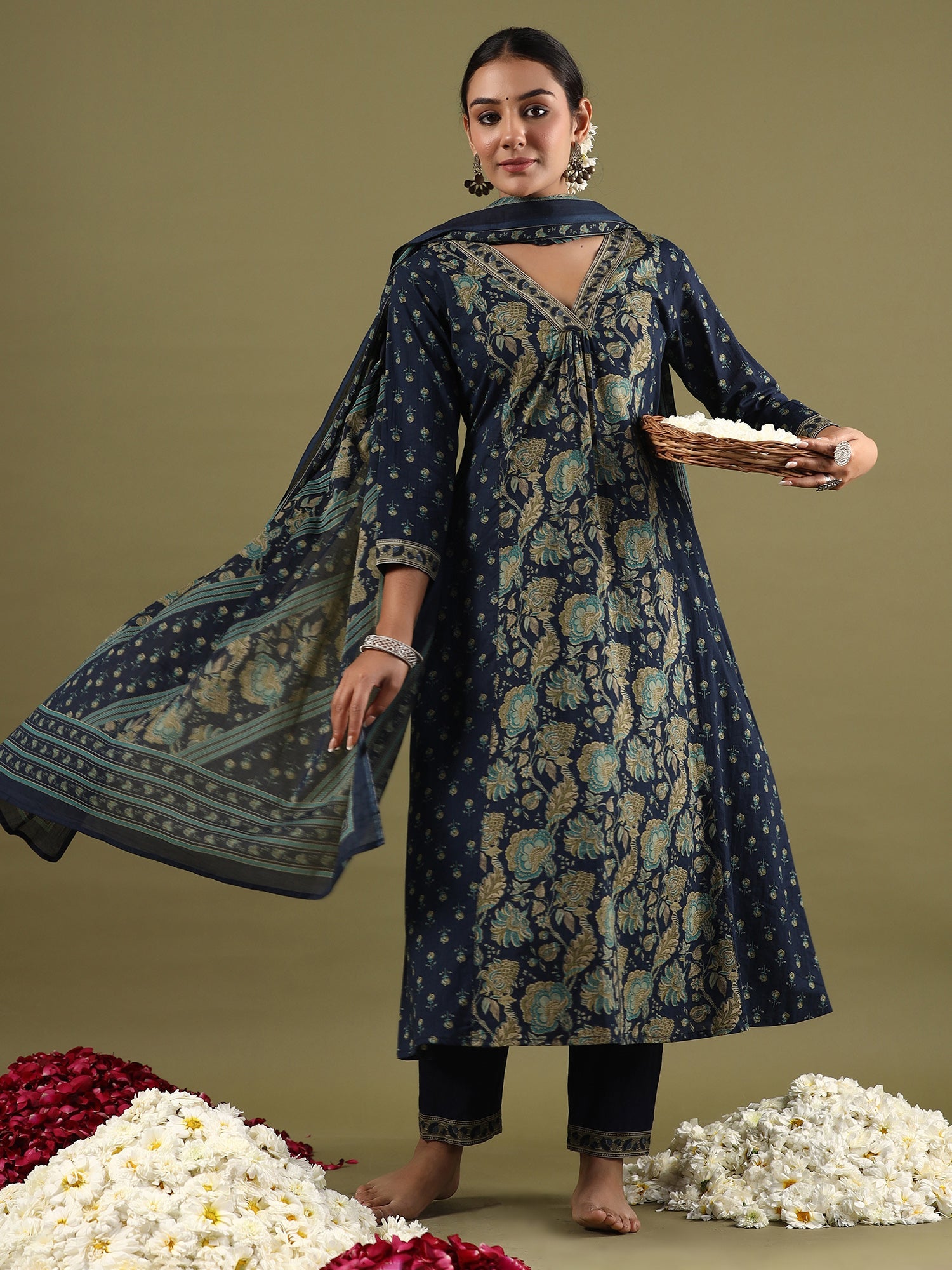 Women's Blue Pure Cotton Kurta Set - Taantav