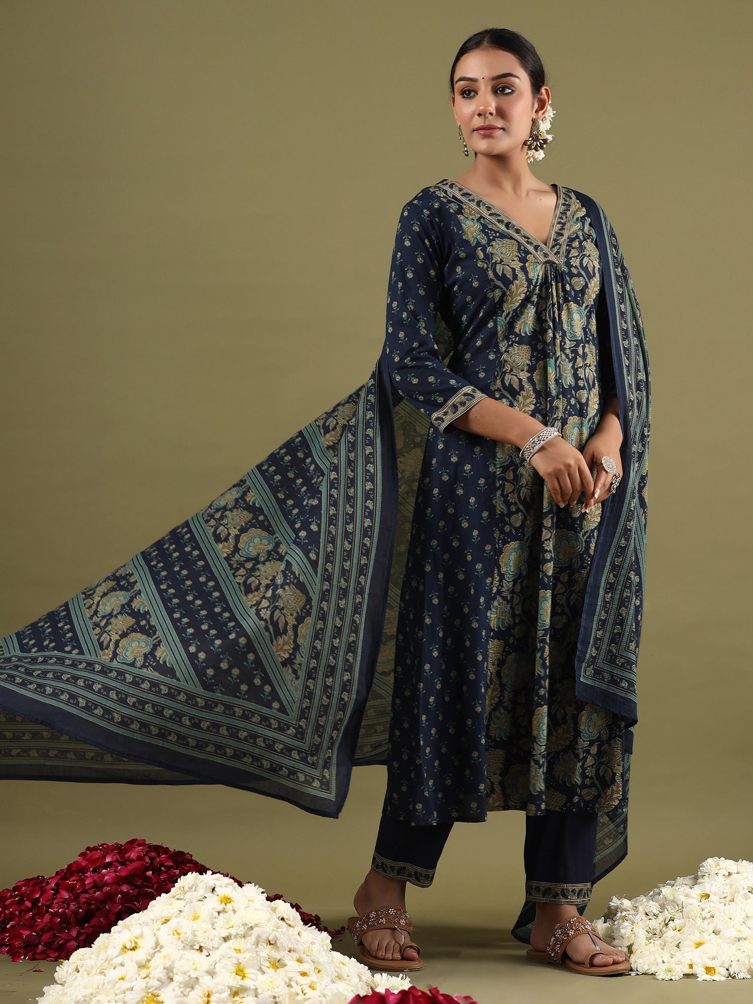 Women's Blue Pure Cotton Kurta Set - Taantav